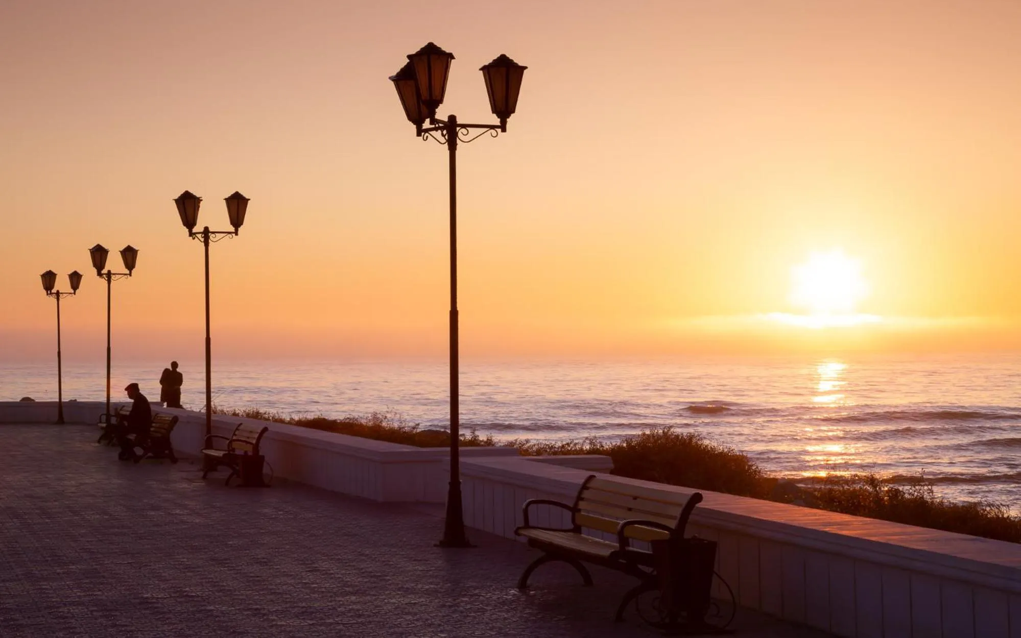 Hiking in Renaissance by Sulo