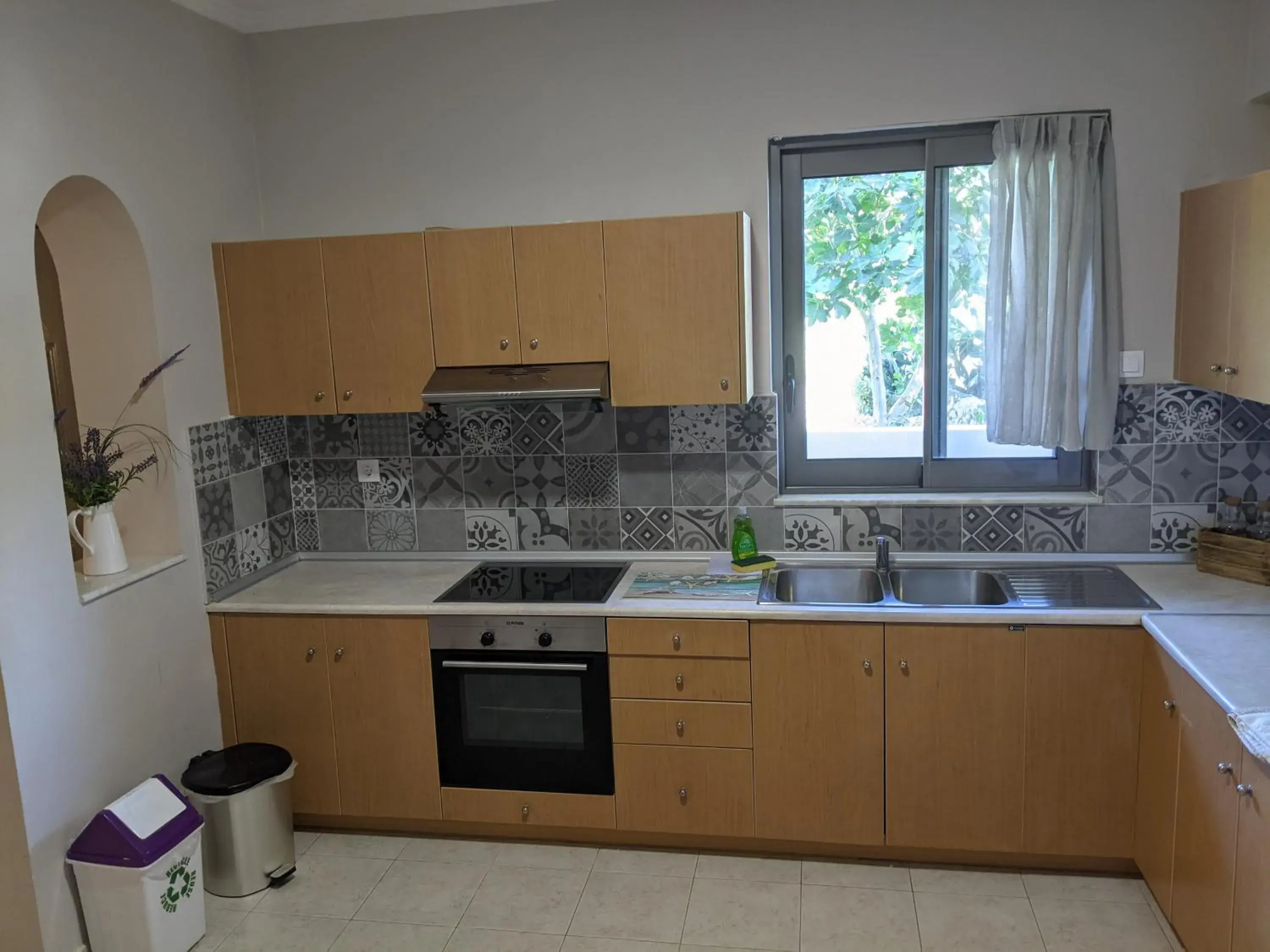 Three-Bedroom Apartment in Miva Sea View Three-Bedroom Apartment in Miva Sea View