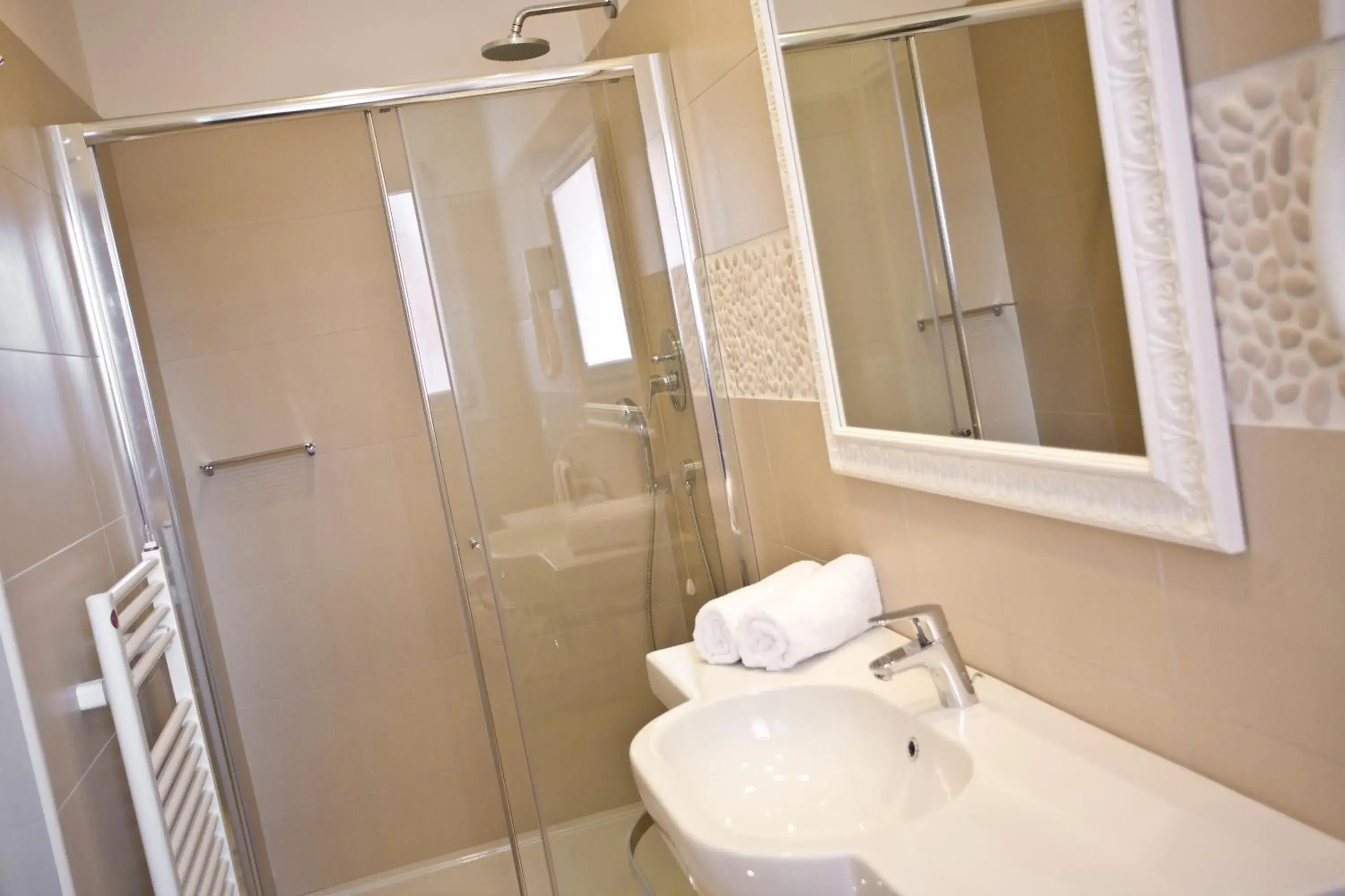 Double Room in Hotel Nettuno Double Room in Hotel Nettuno