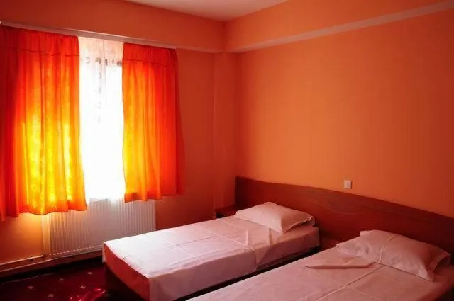 Day, Bed in Hotel Premiere