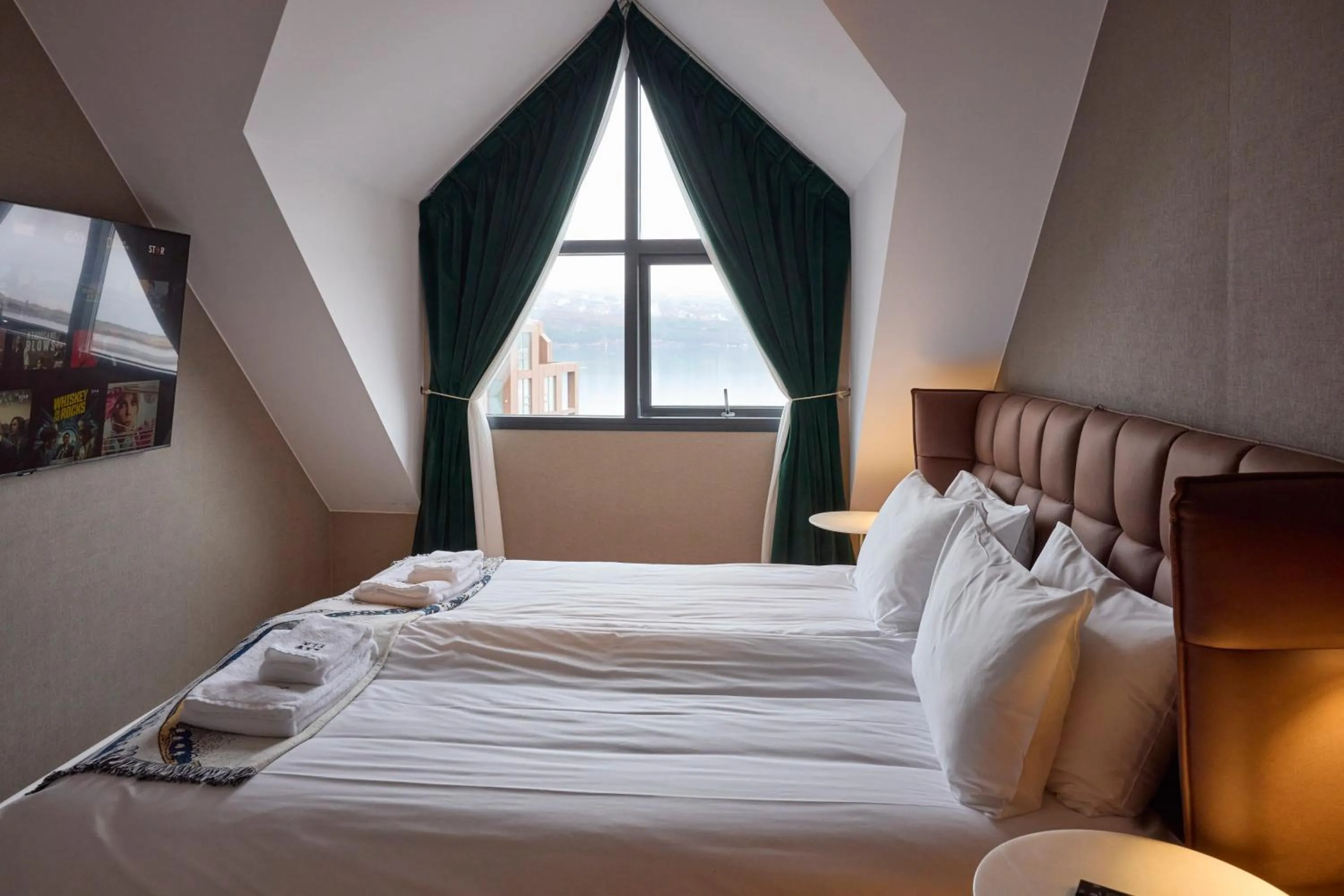 Bed in Hotel Akureyri