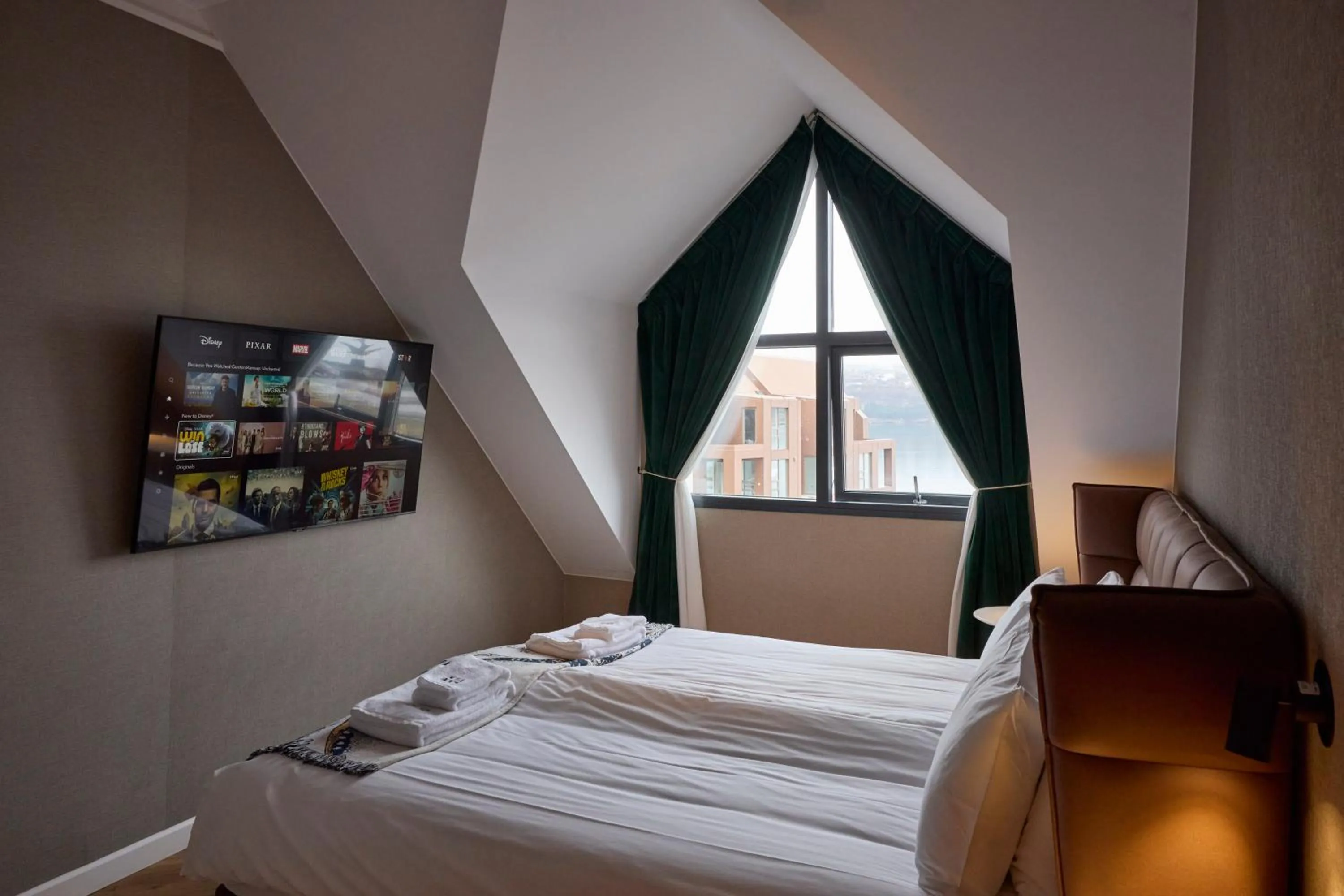 Bed in Hotel Akureyri