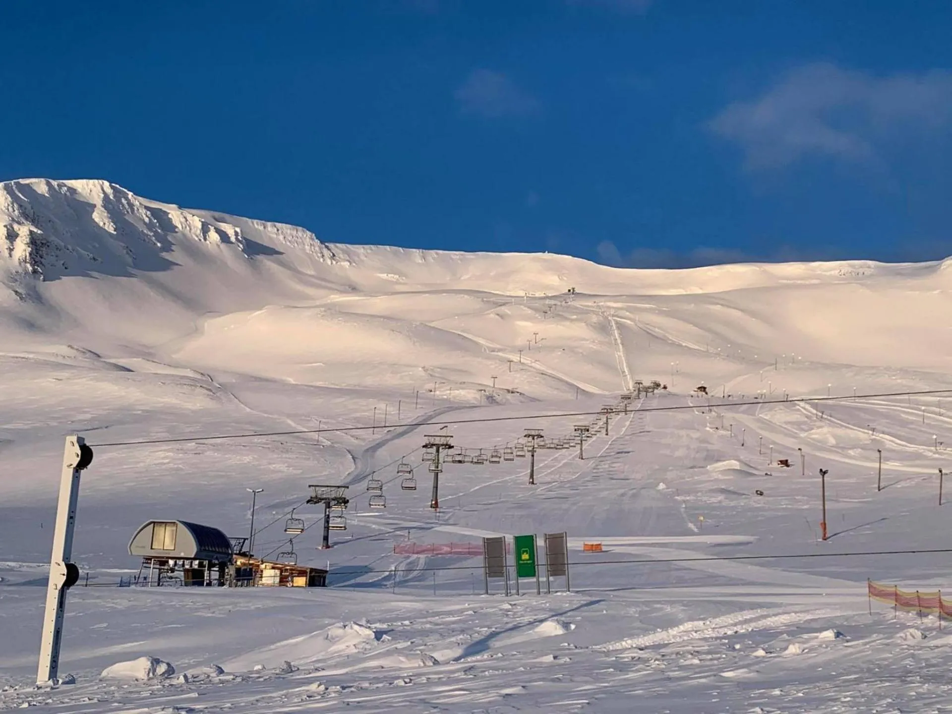 Skiing in Hotel Akureyri
