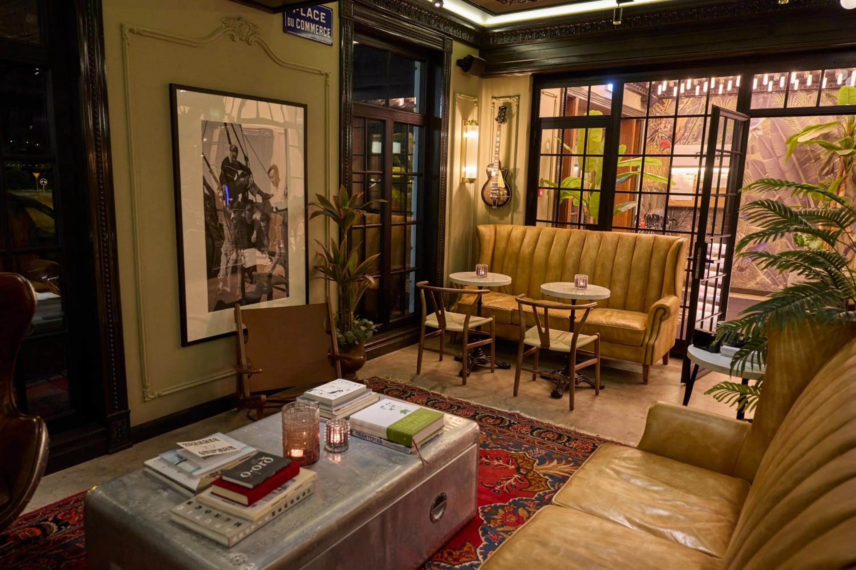 Lounge or bar in Hotel Akureyri