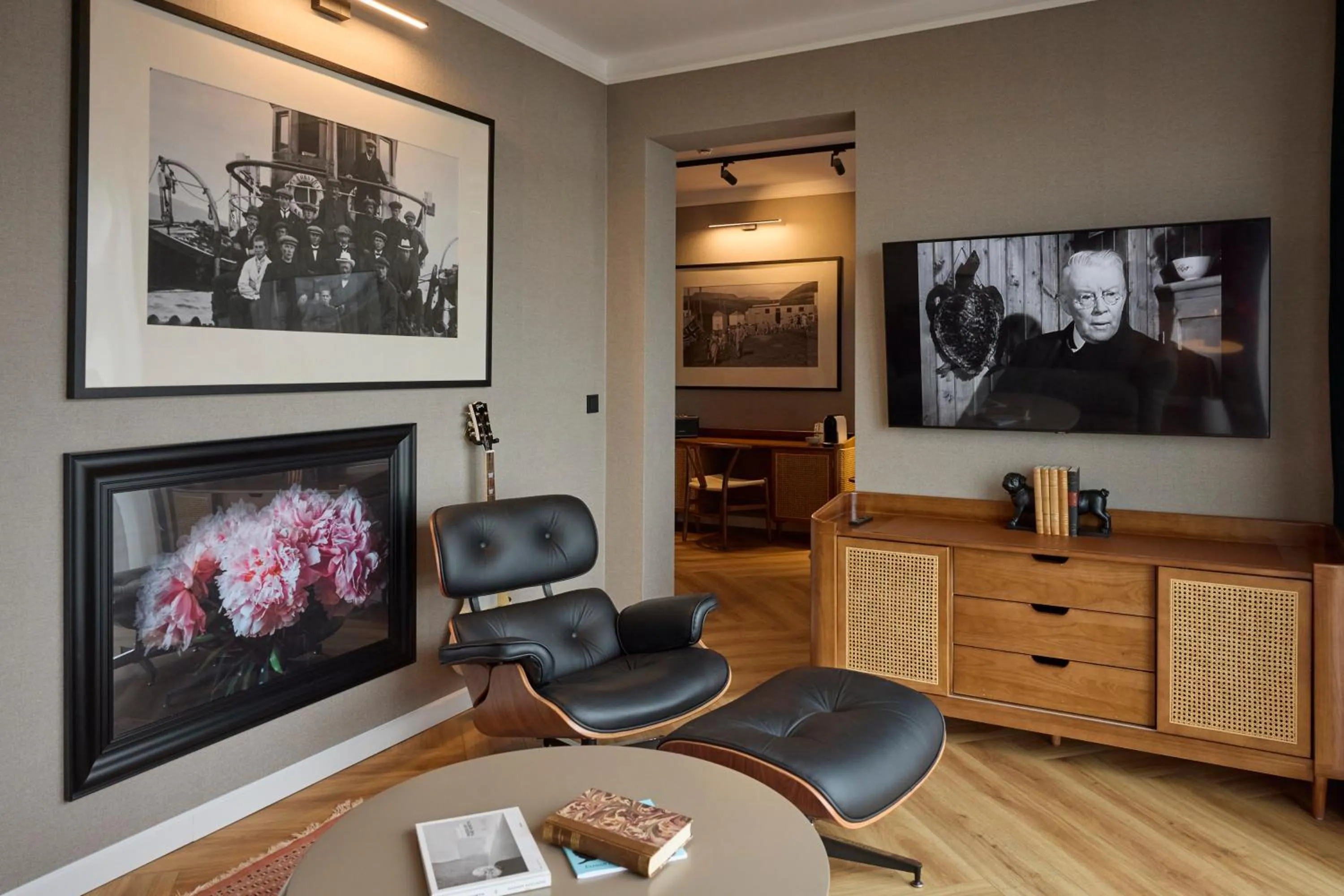 TV and multimedia in Hotel Akureyri