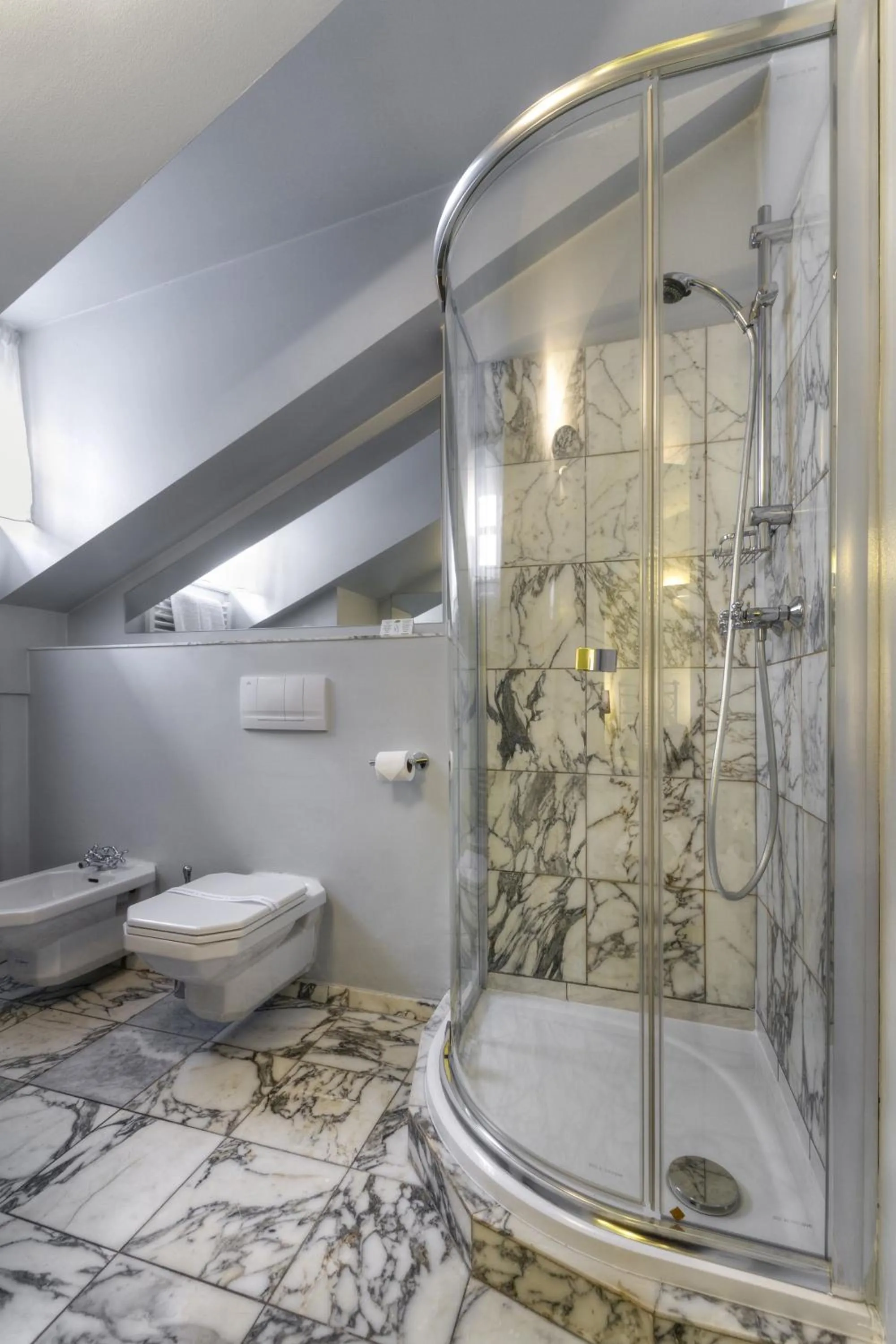 Shower in Black Star Suites