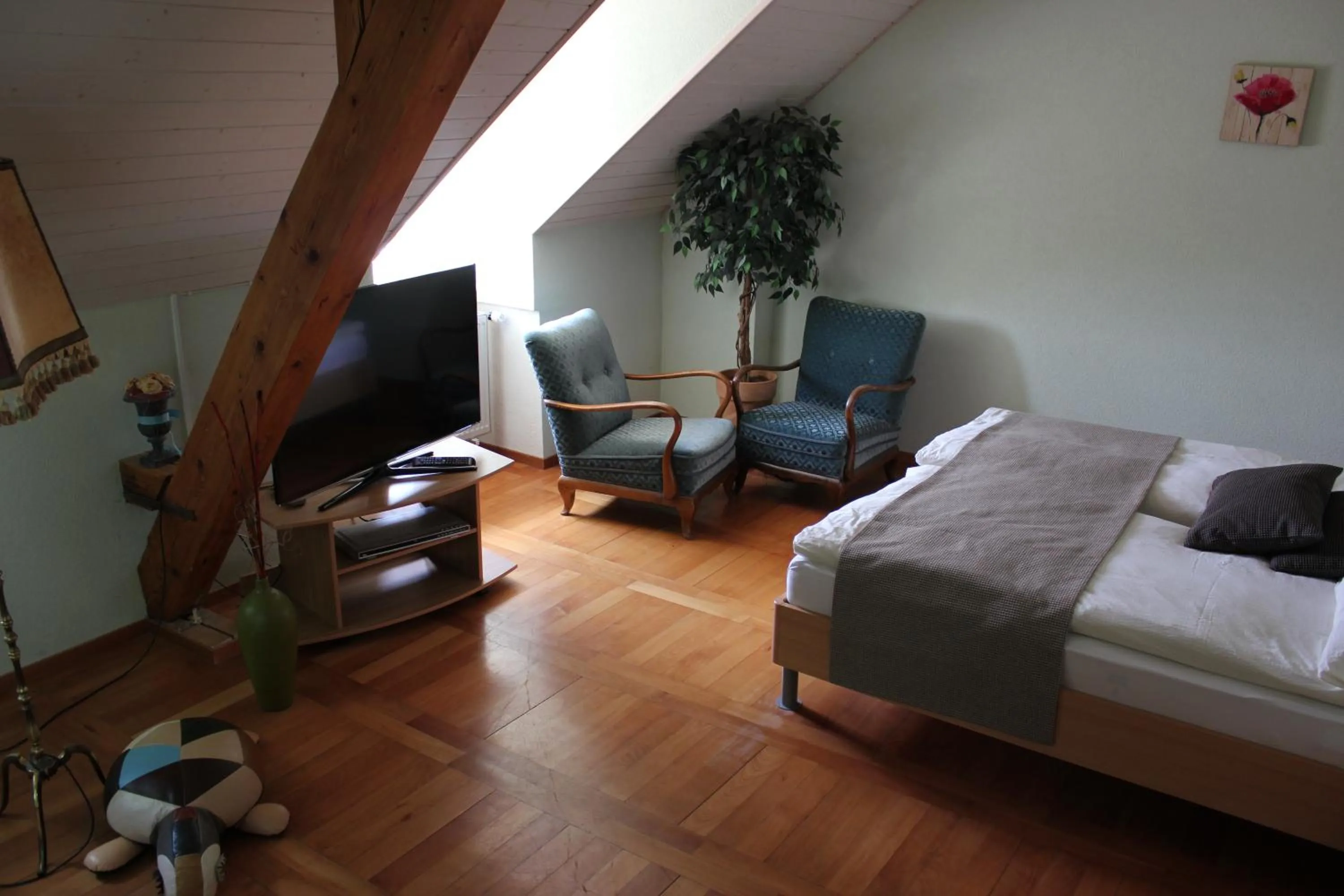 Photo of the whole room, Bed in Hotel Acacia