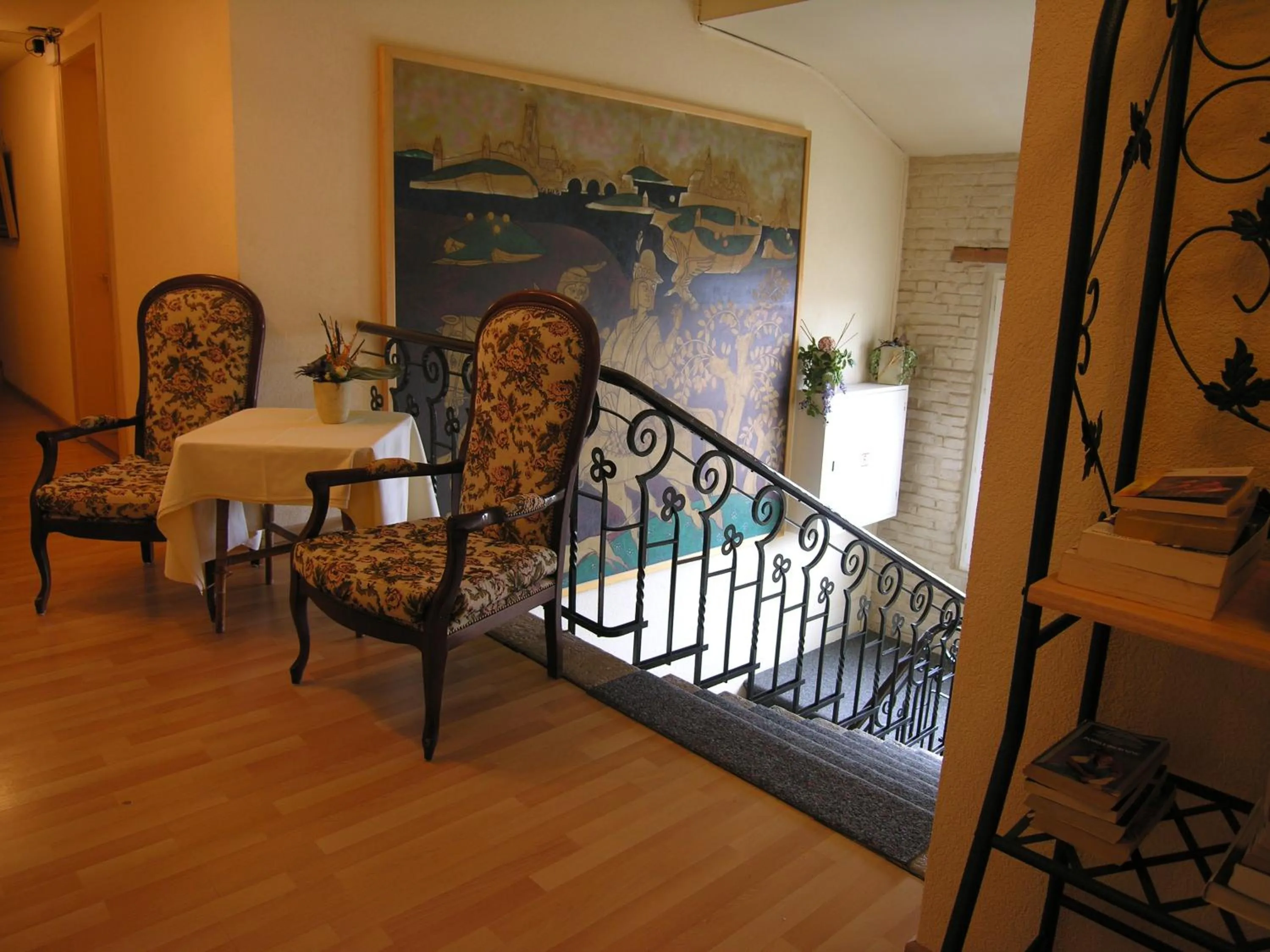 Decorative detail in Hotel Acacia