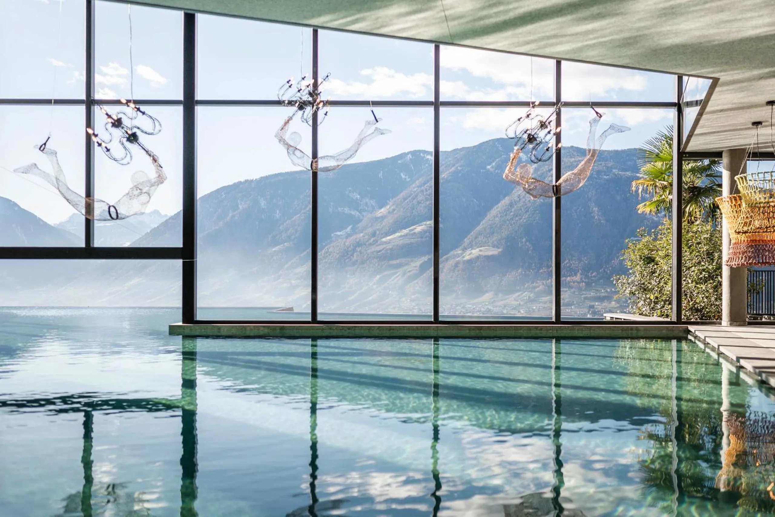 Swimming pool in Hotel Rosengarten (Schenna Resort)