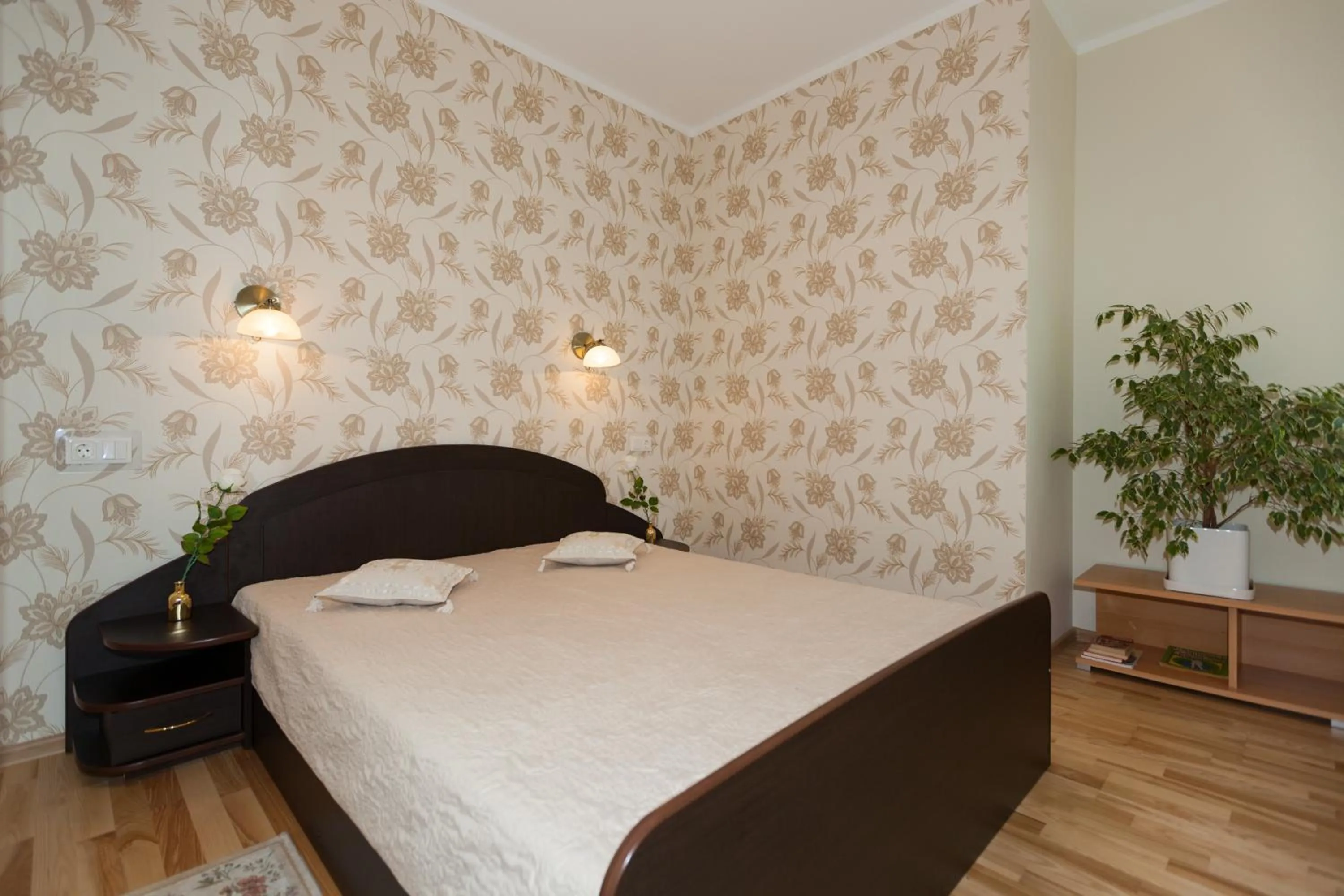 Bedroom, Bed in Amber Coast & Sea