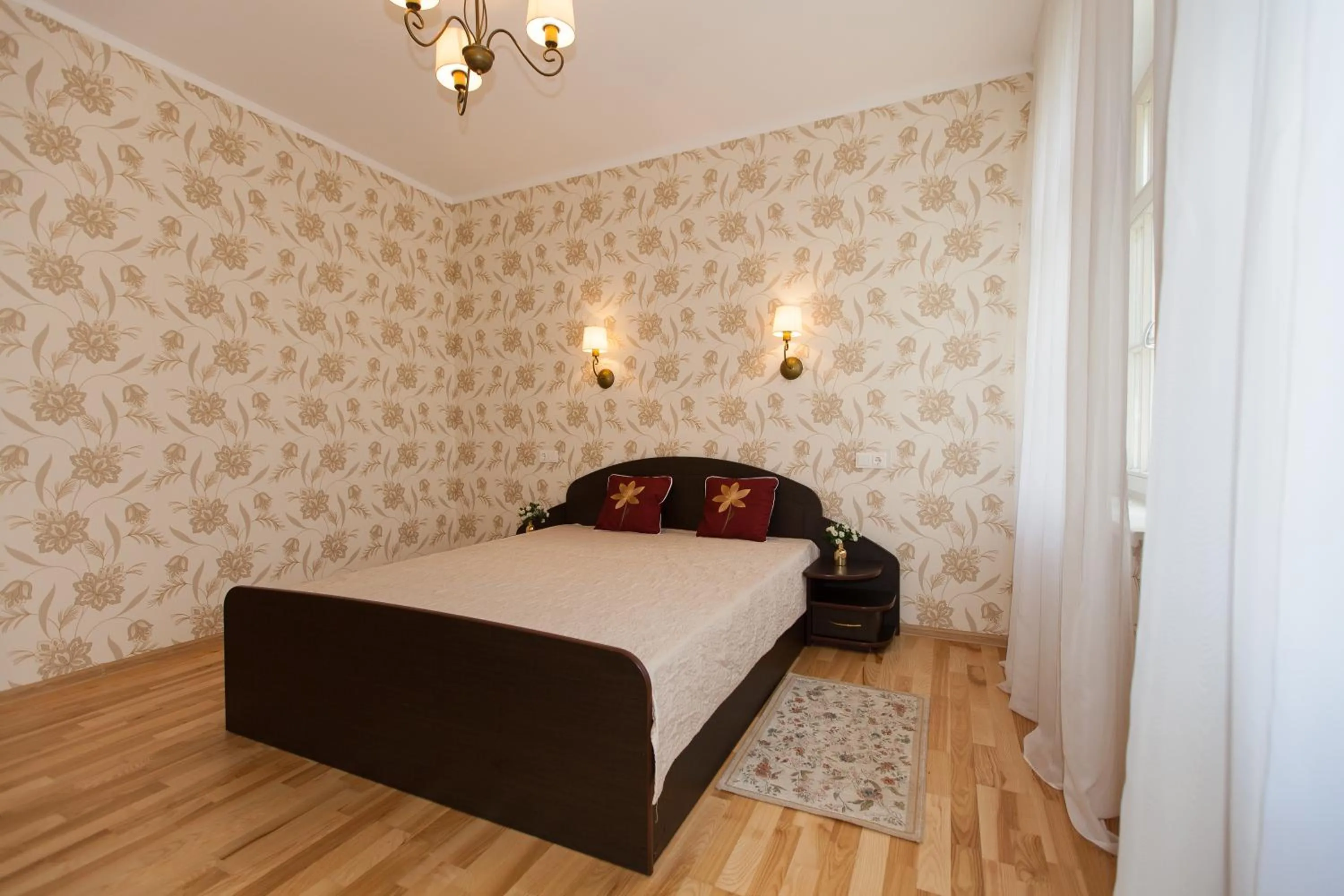 Bedroom, Bed in Amber Coast & Sea