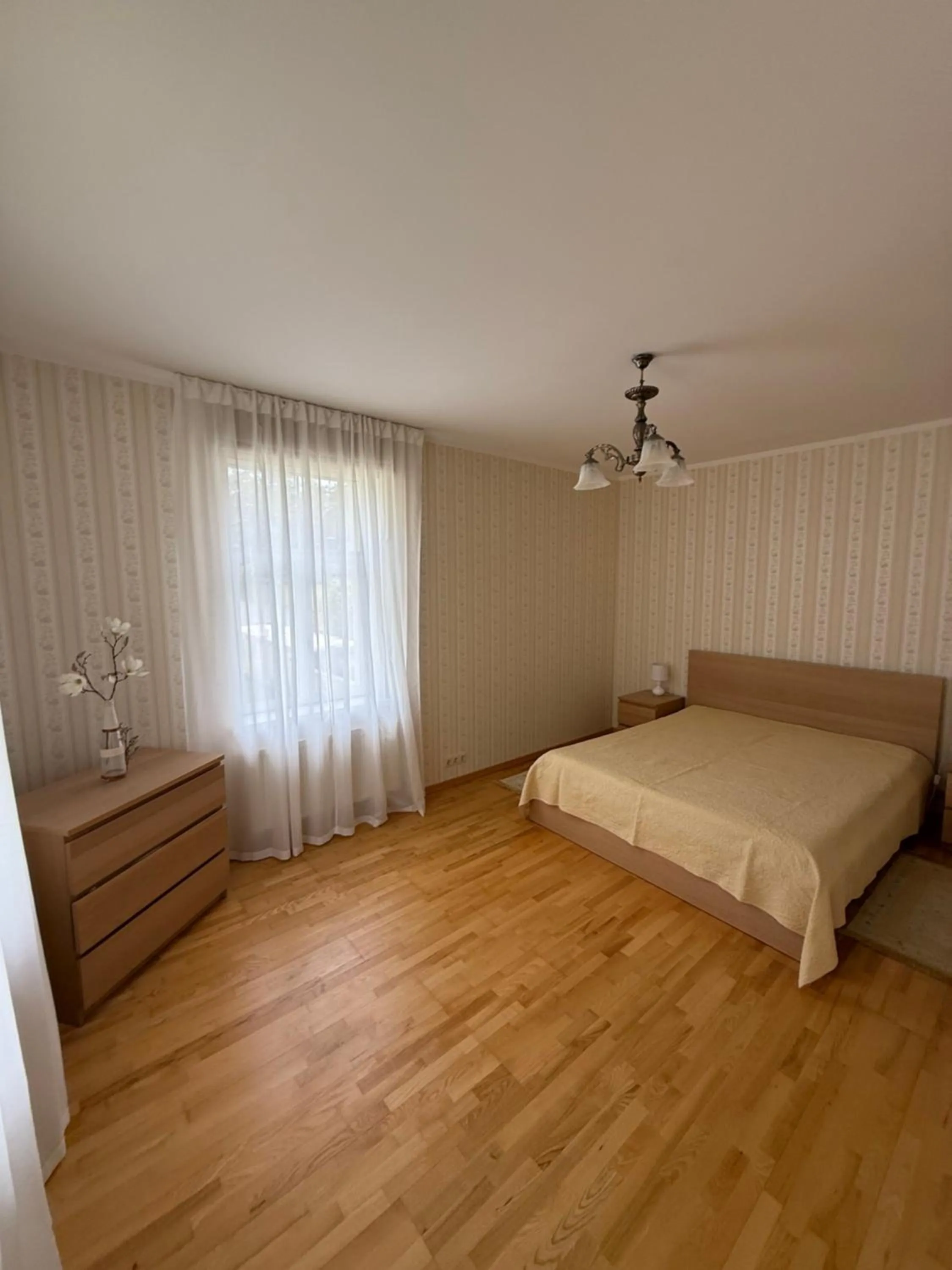 Bedroom, Bed in Amber Coast & Sea