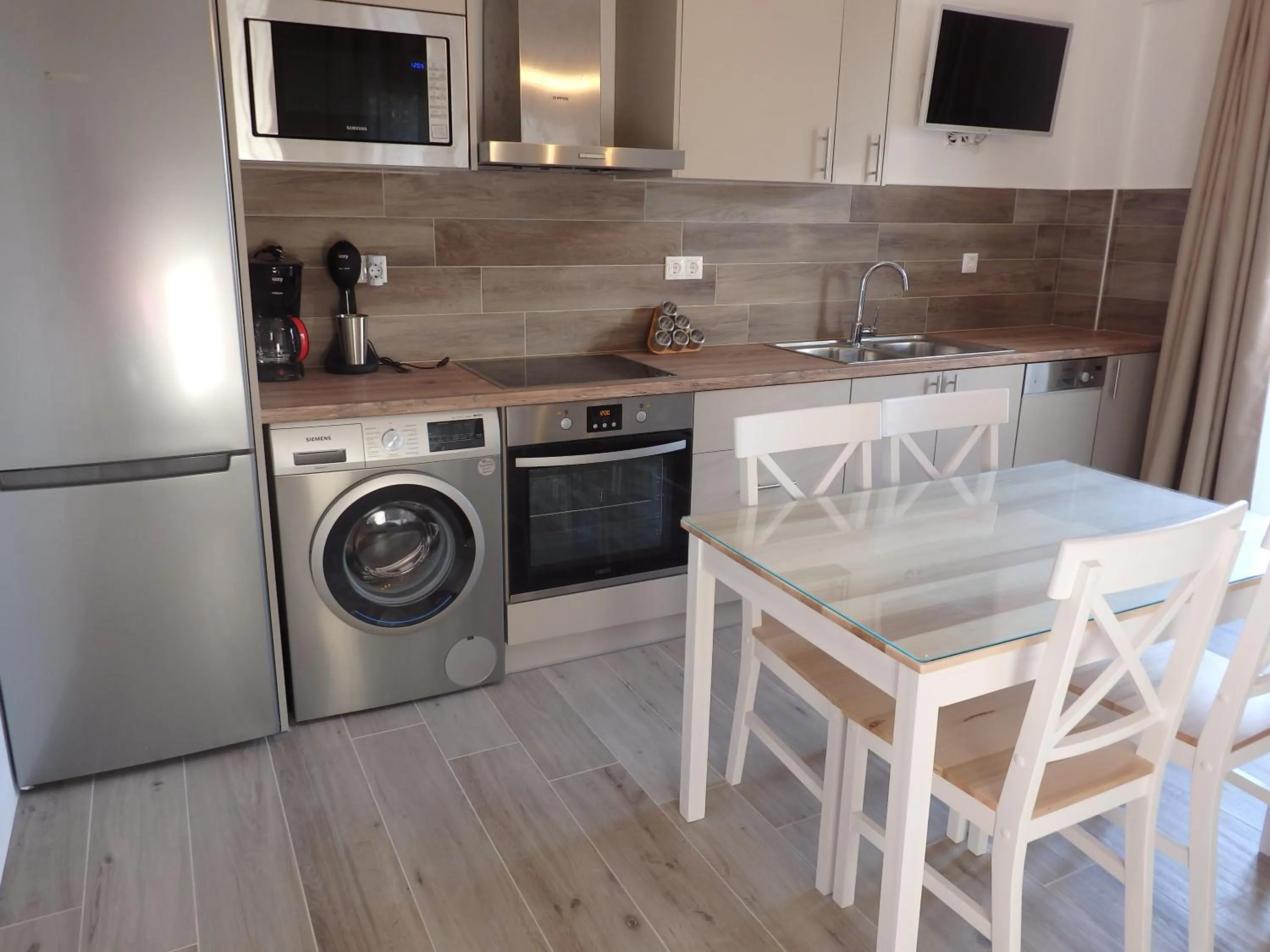 Naxos Illusion Nikos Verikokos