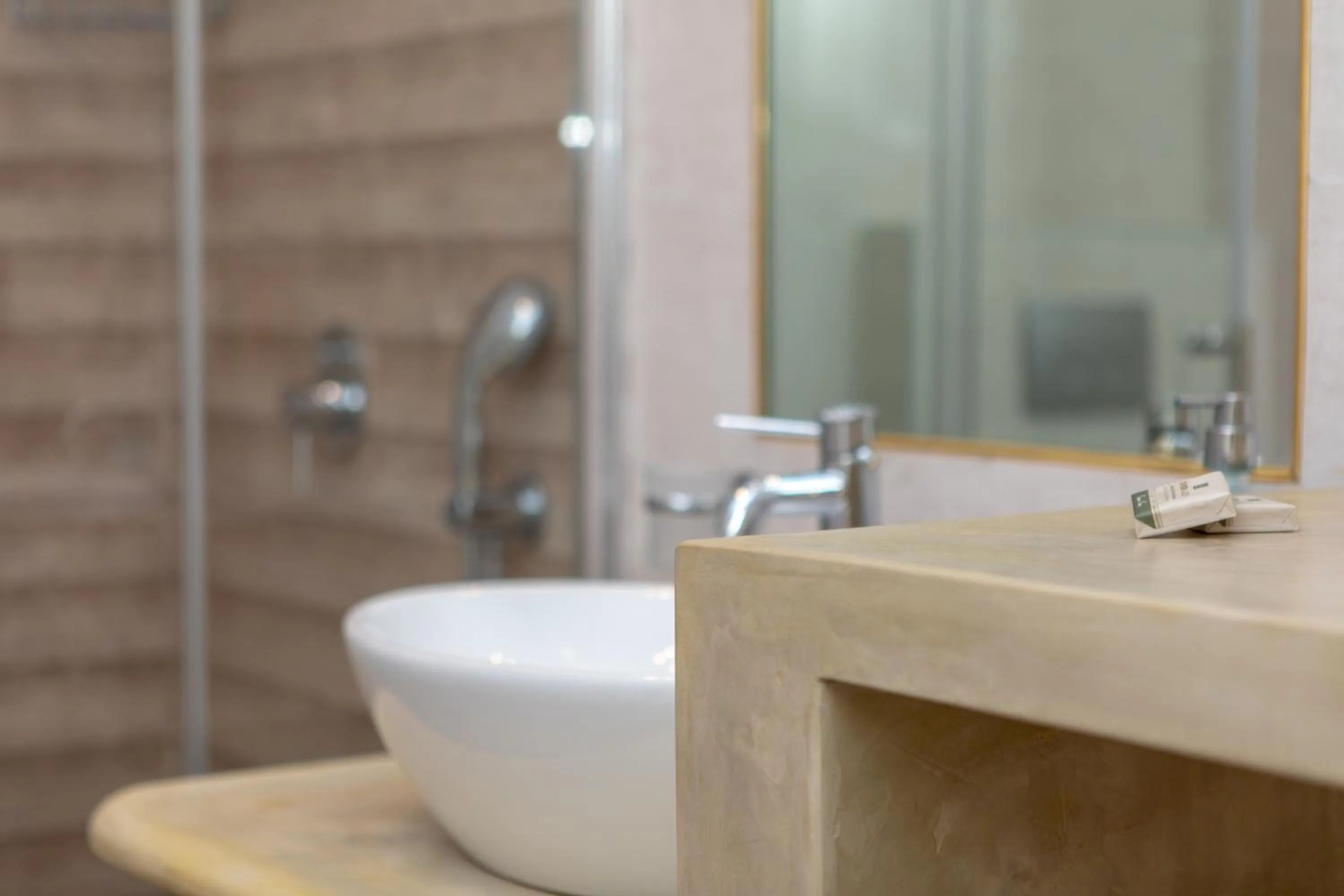 Naxos Illusion Nikos Verikokos