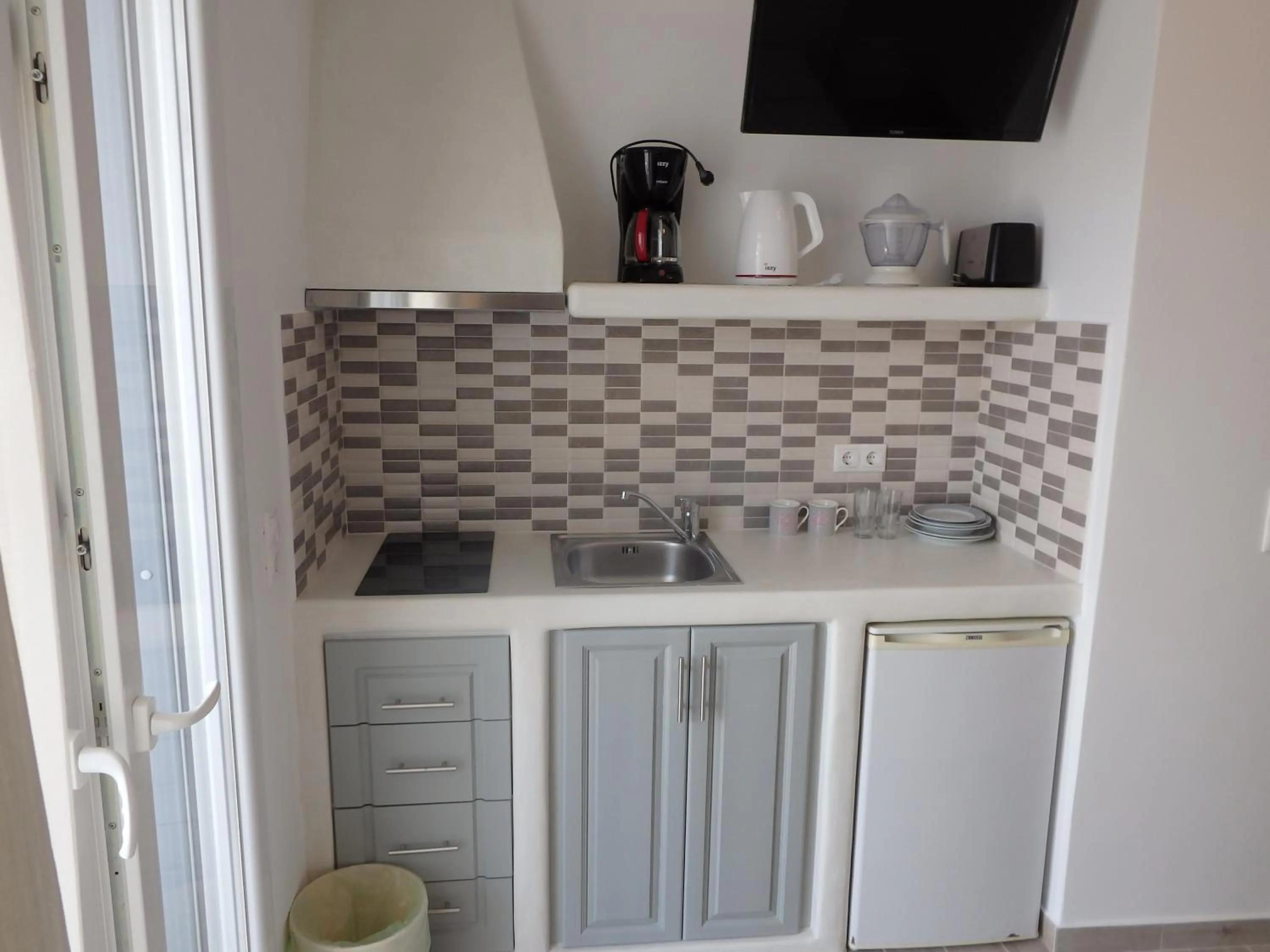 Naxos Illusion Nikos Verikokos