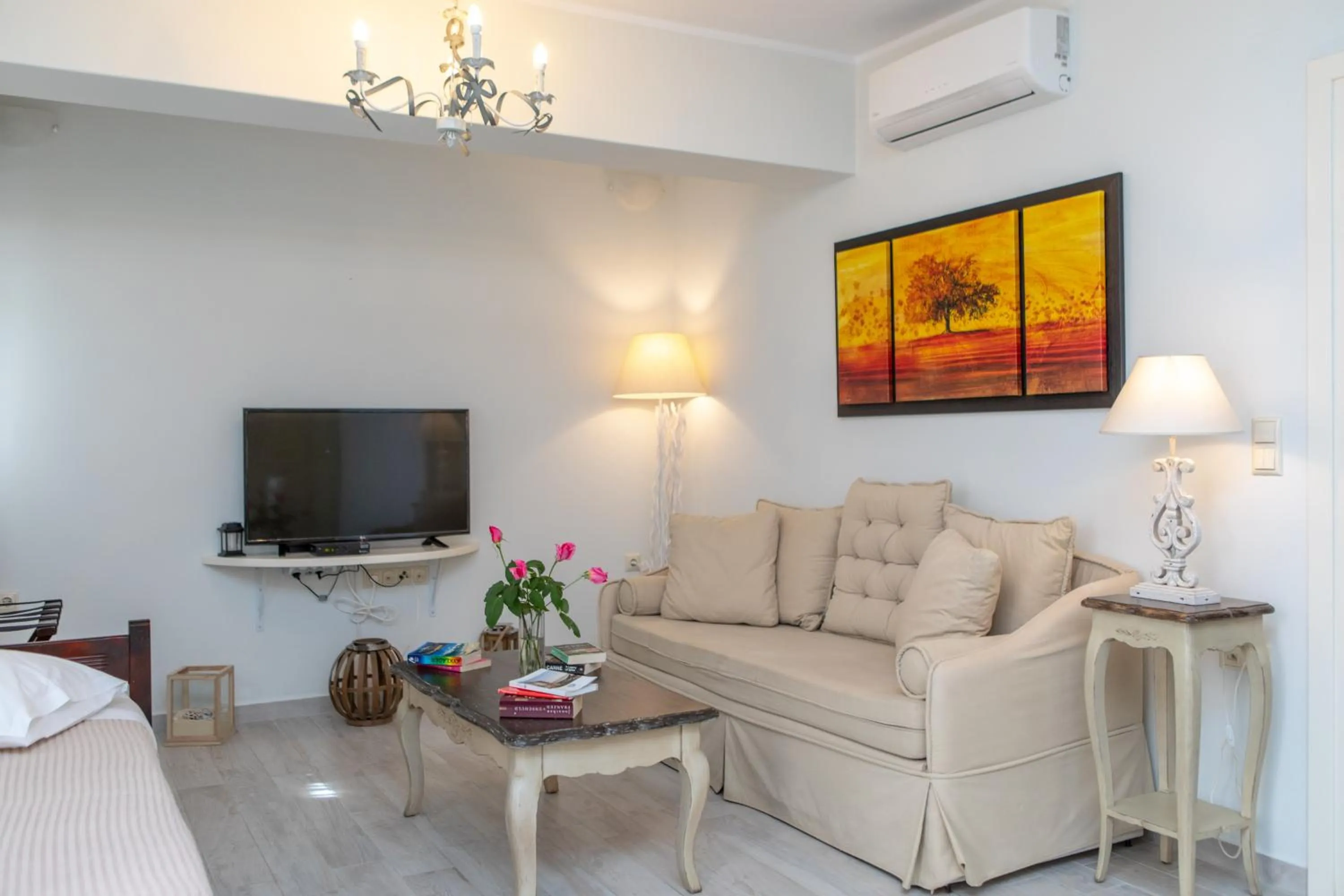 Naxos Illusion Nikos Verikokos