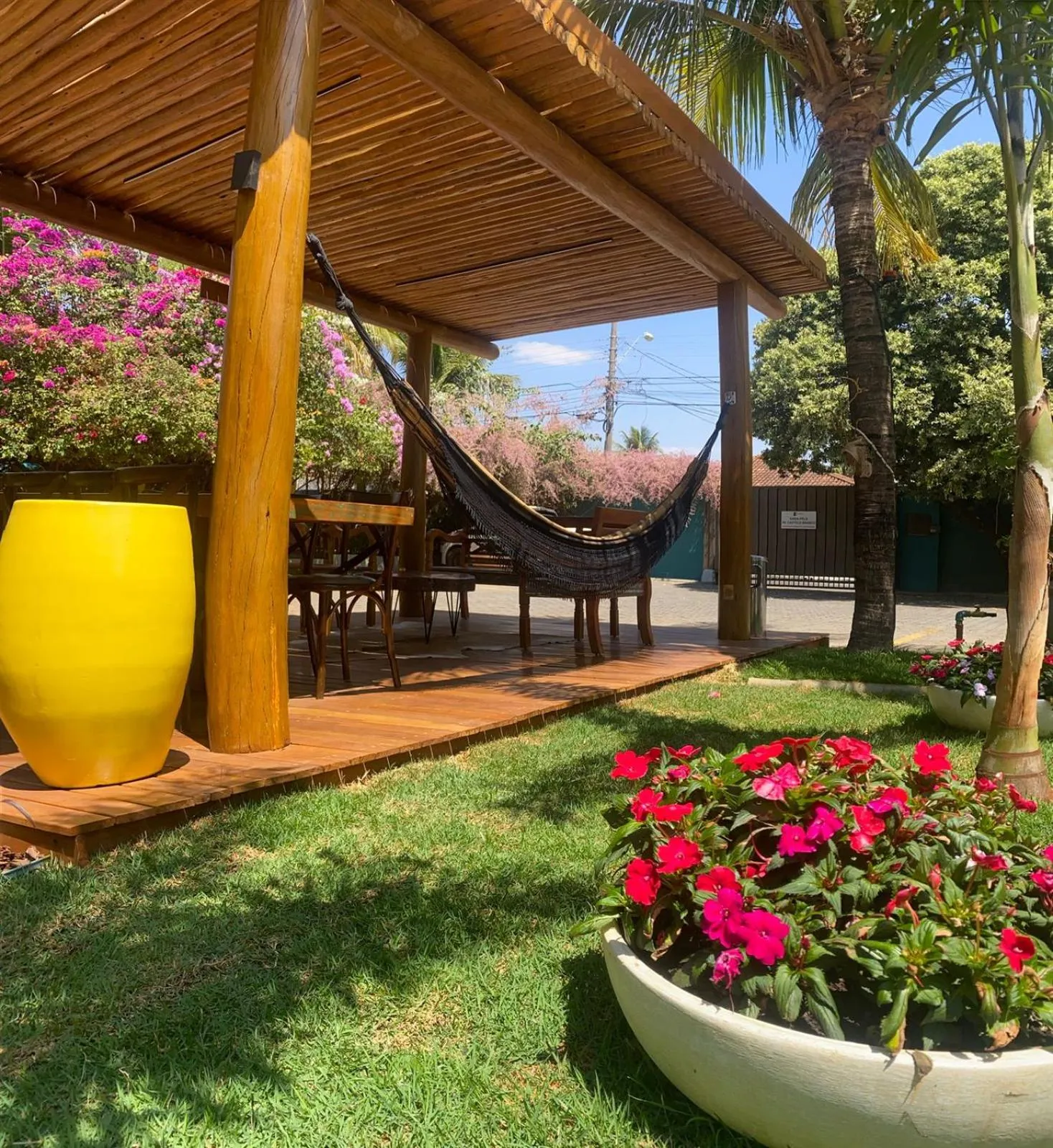 Garden in Castelo Inn Hotel