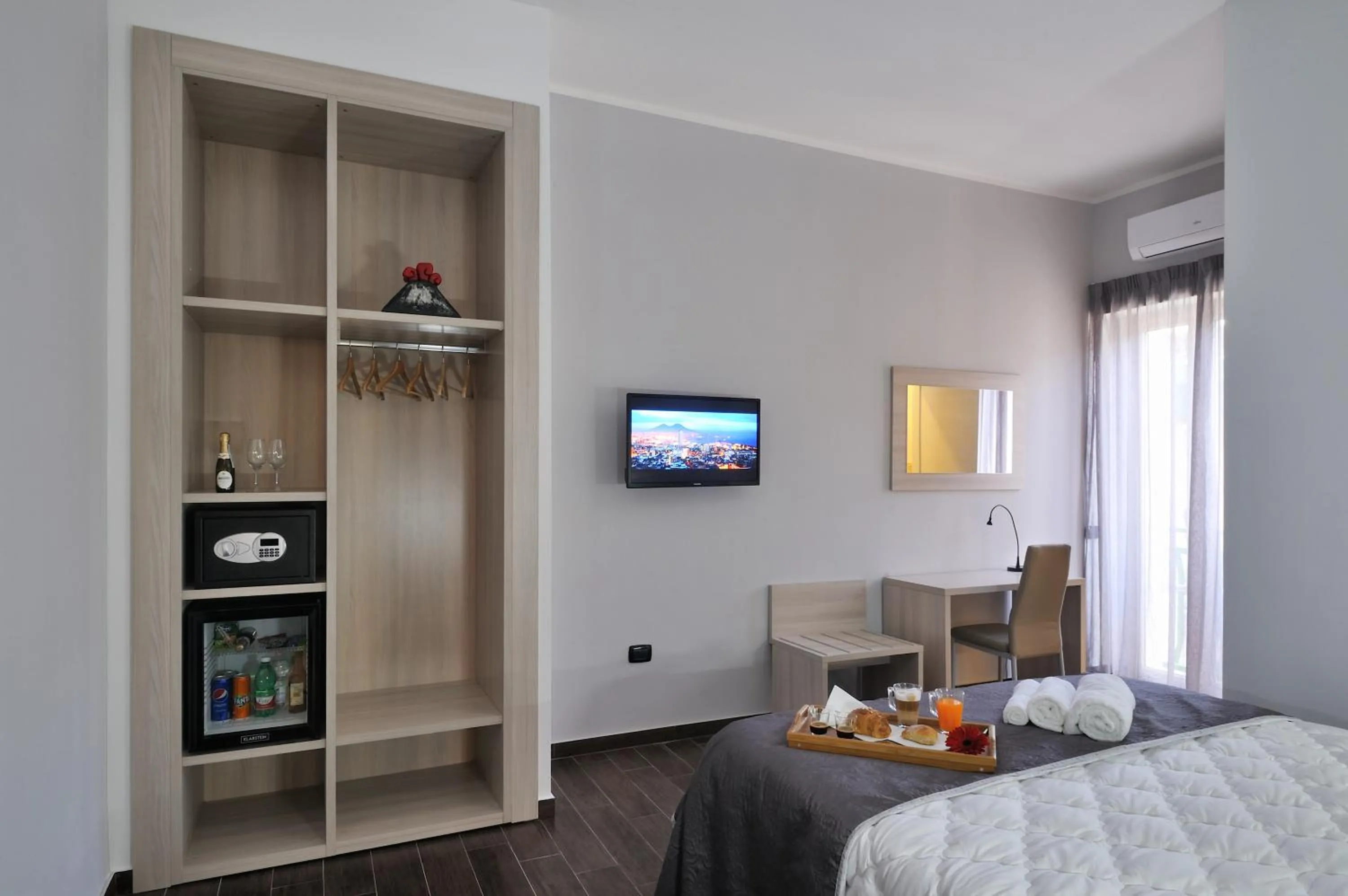 Bed in B&B Il Bacio di Napoli