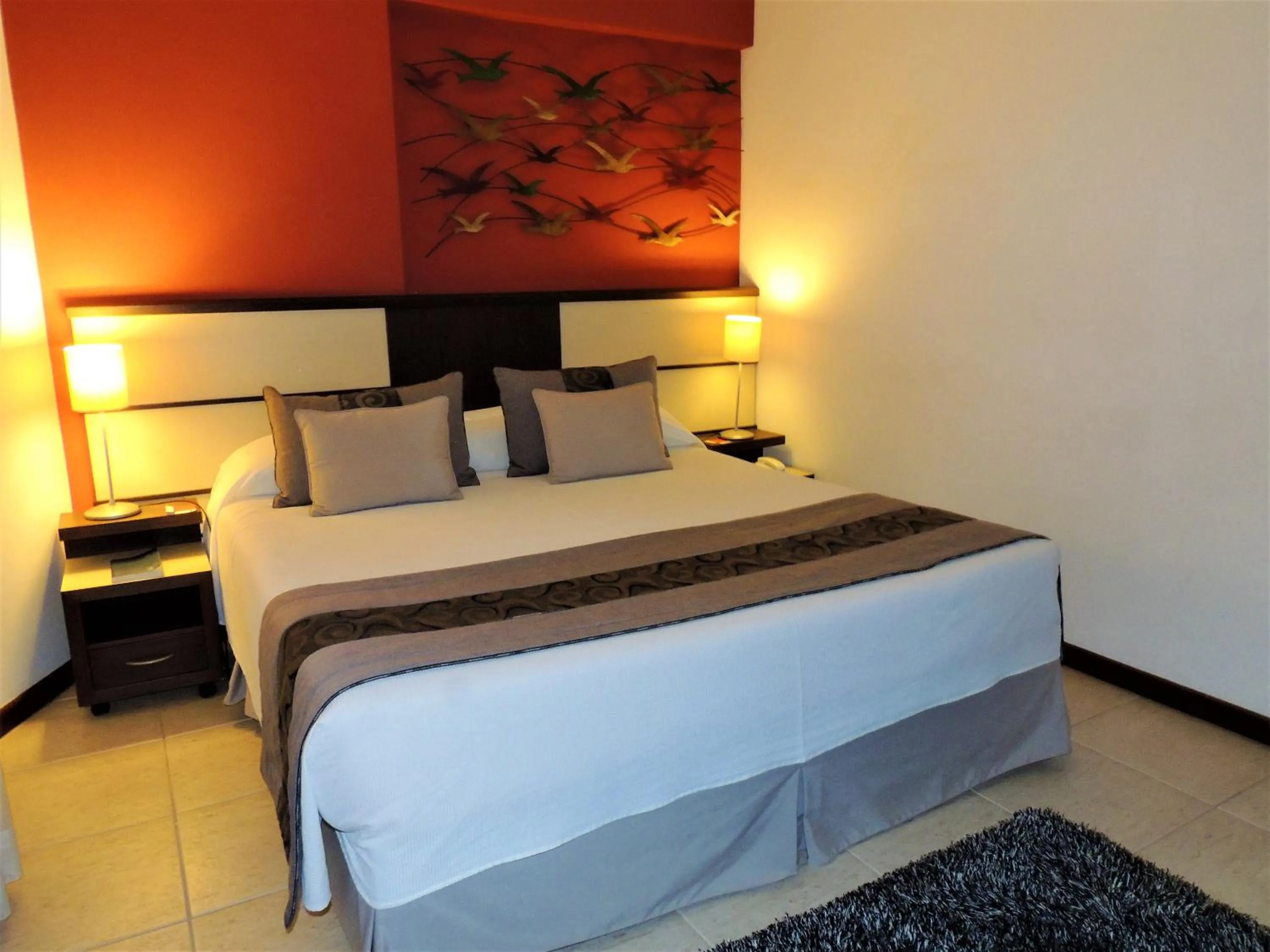 Bed in Mondrian Suite Hotel