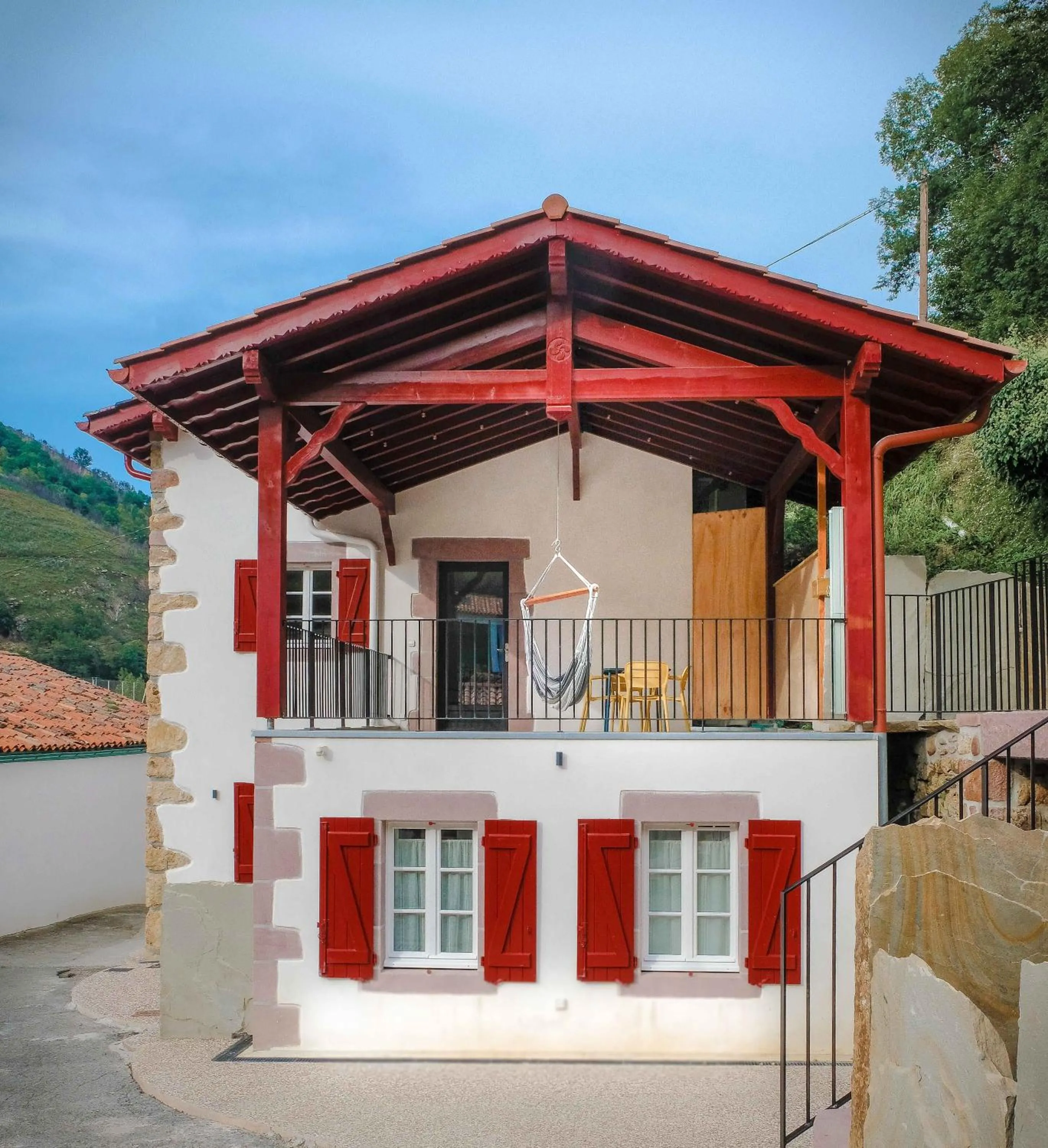 Logis Hotel Erreguina