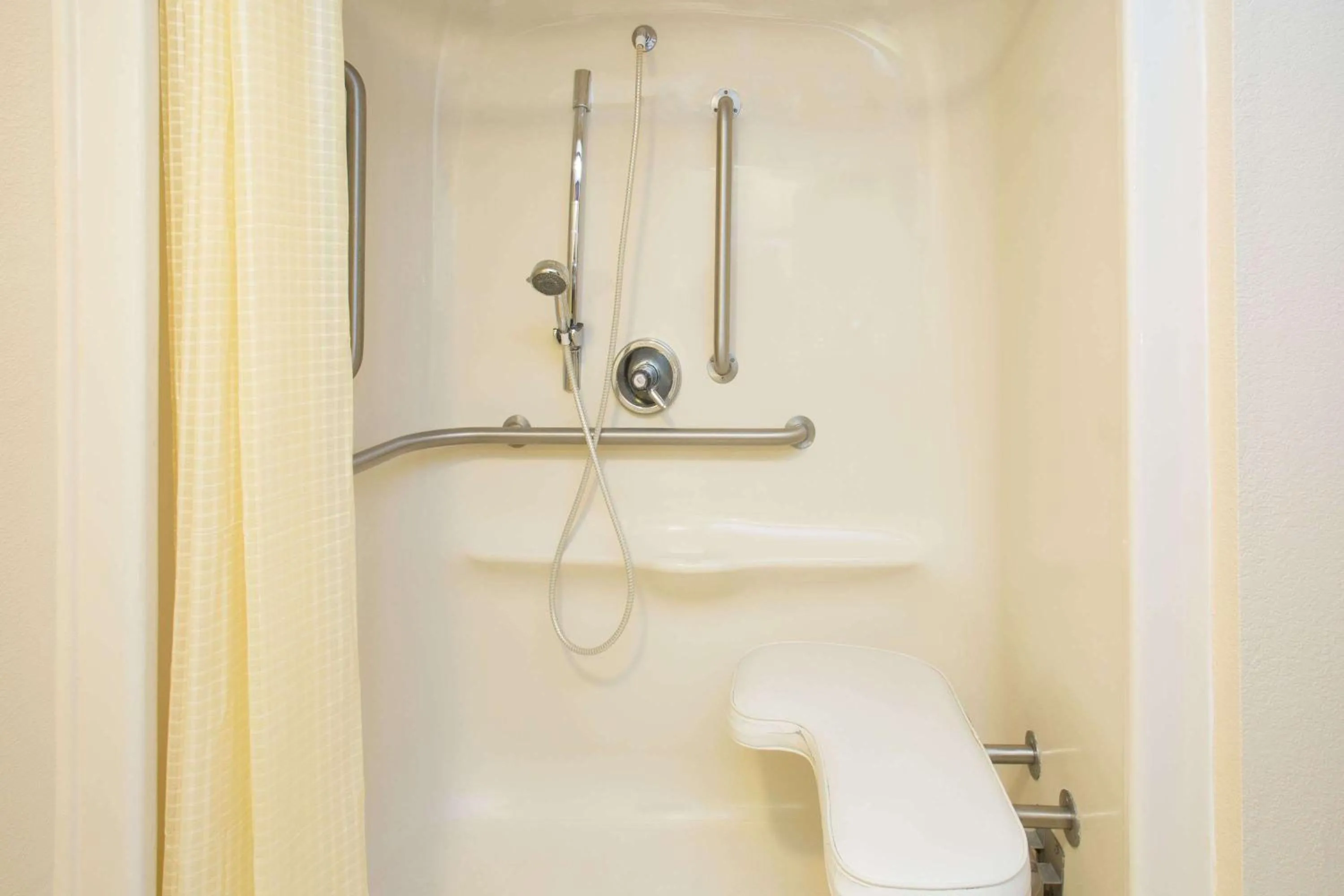 Bathroom in Travelodge by Wyndham Fort Myers Airport