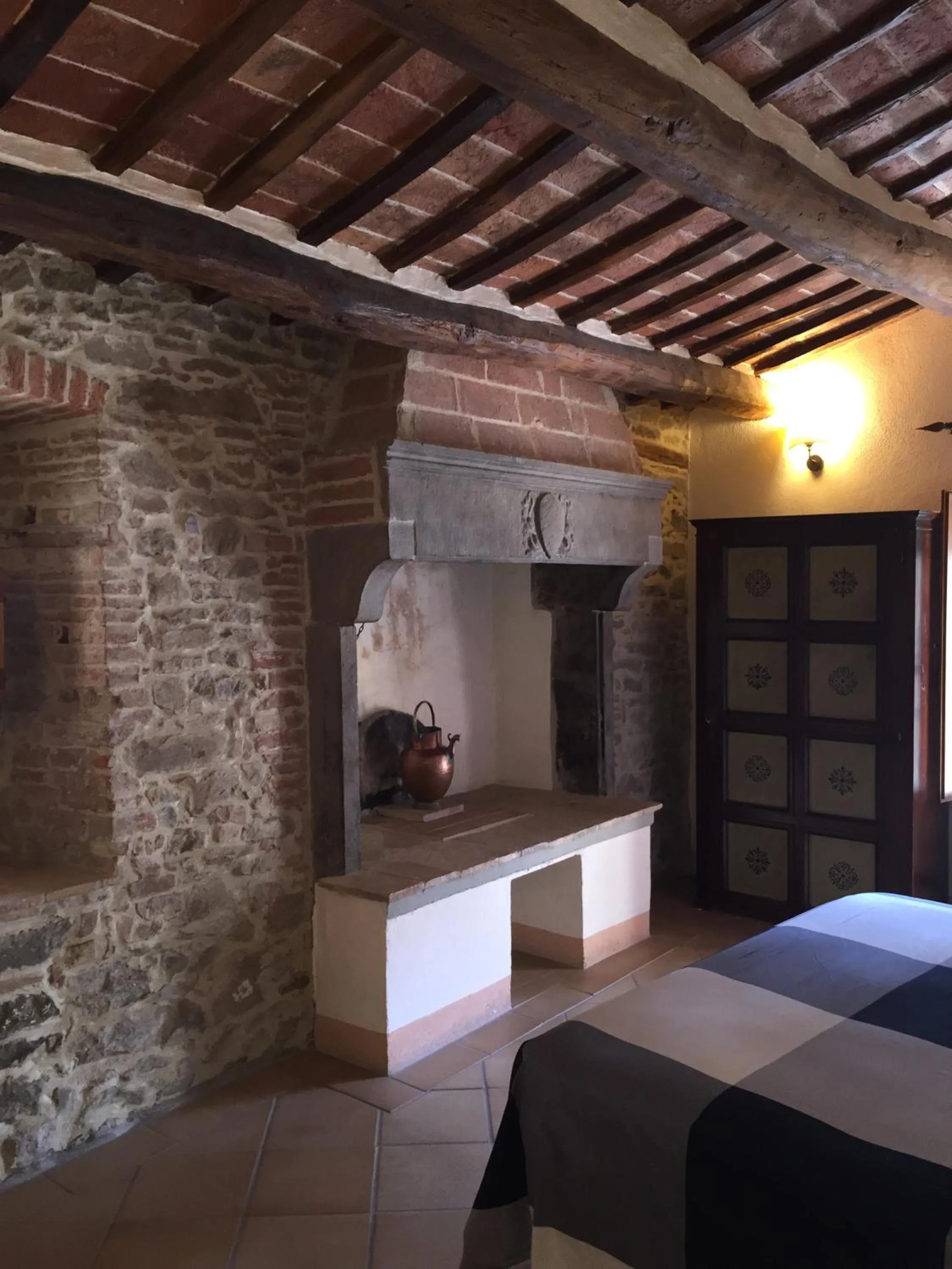 Decorative detail in Locanda Petrella