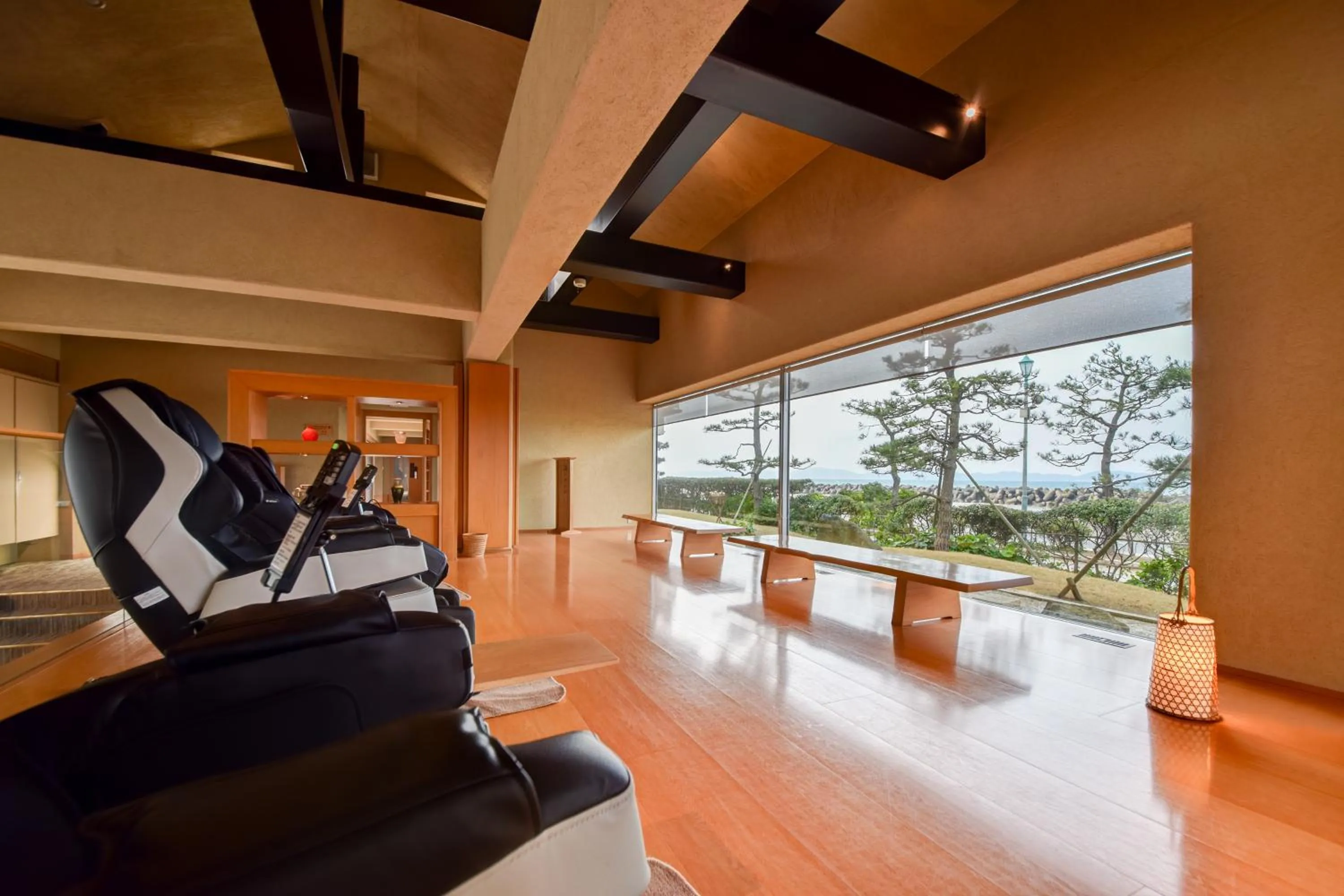 Area and facilities in Kaike Seaside Hotel