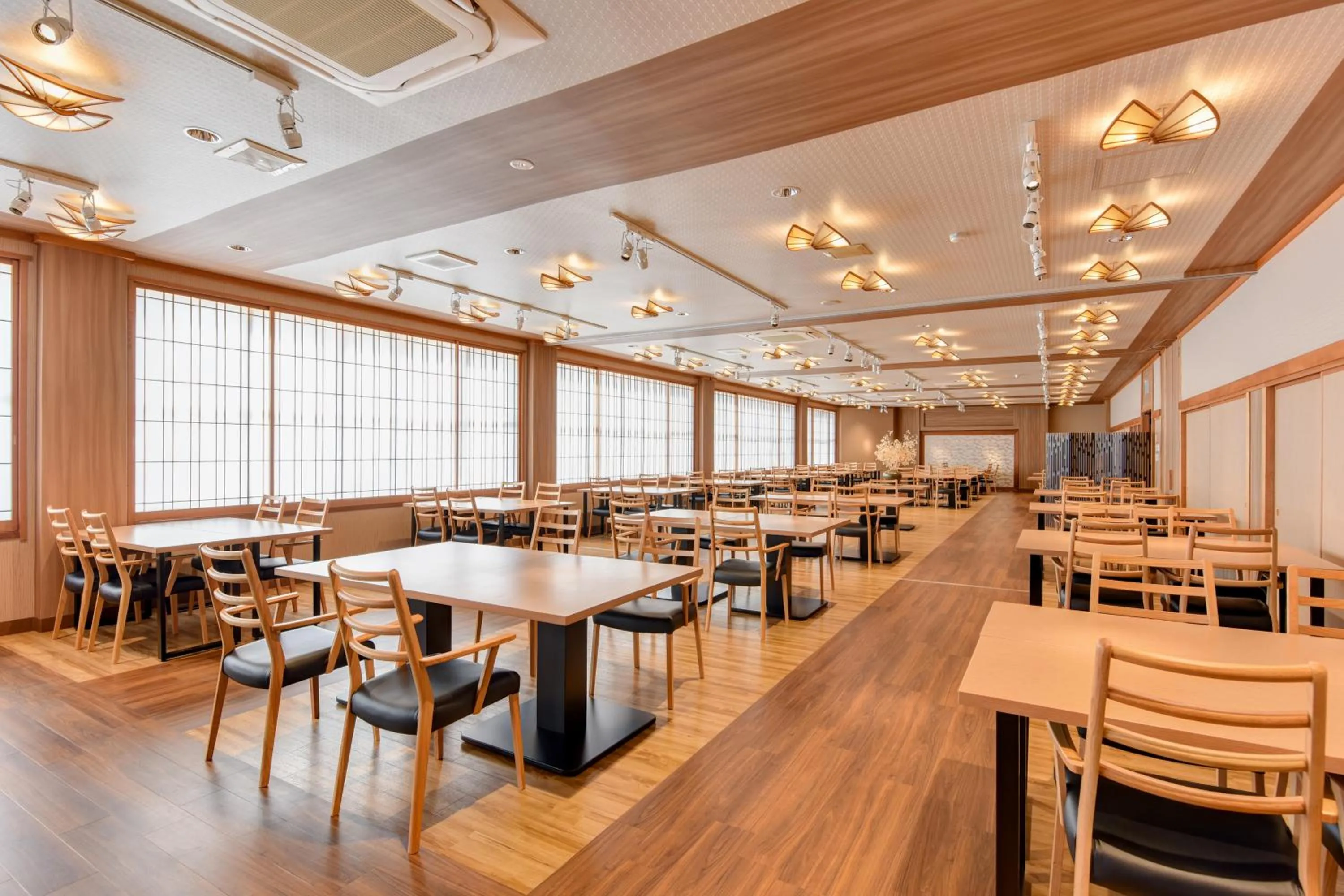 Restaurant/places to eat in Kaike Seaside Hotel