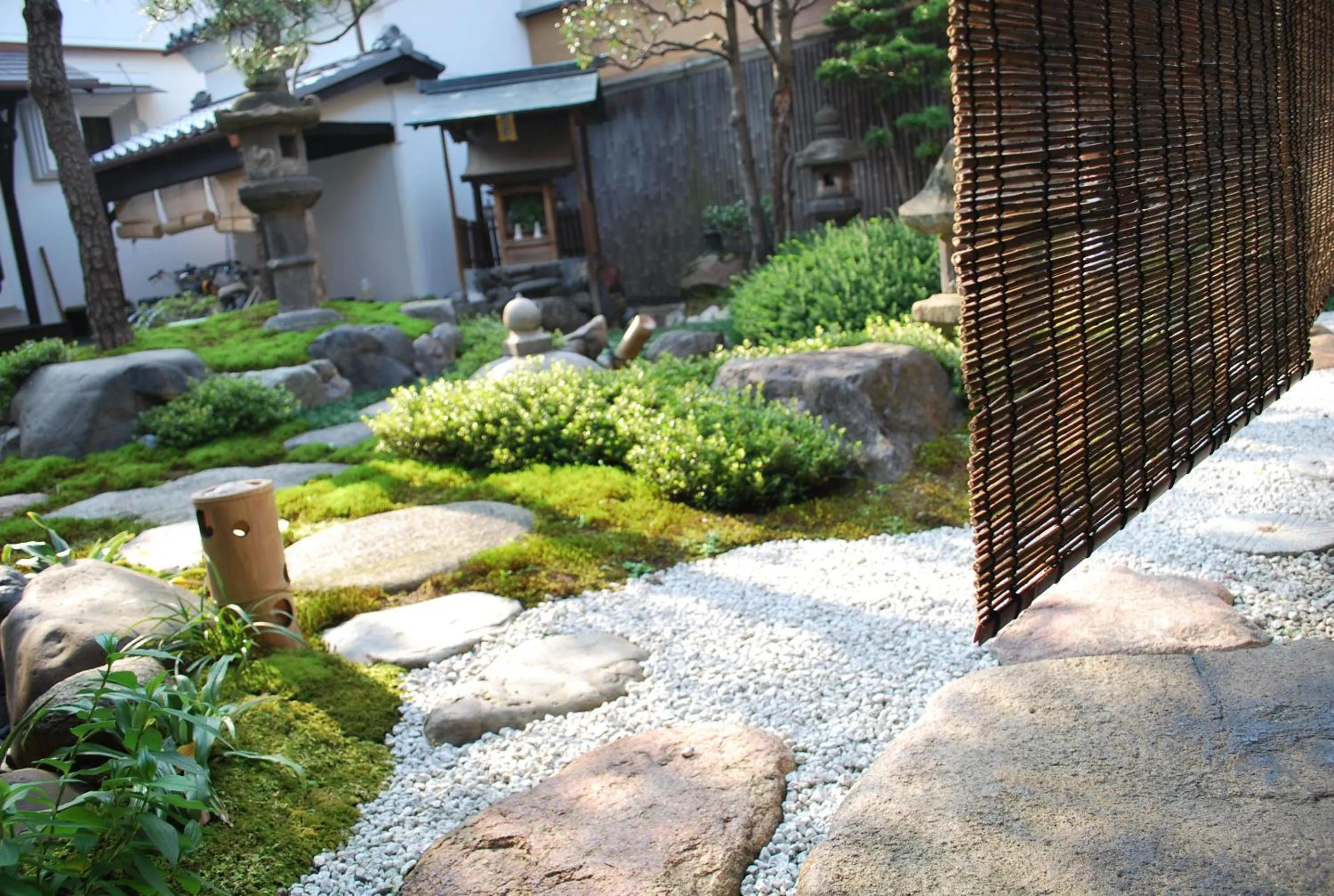 Garden in ShikiShiki Shinra