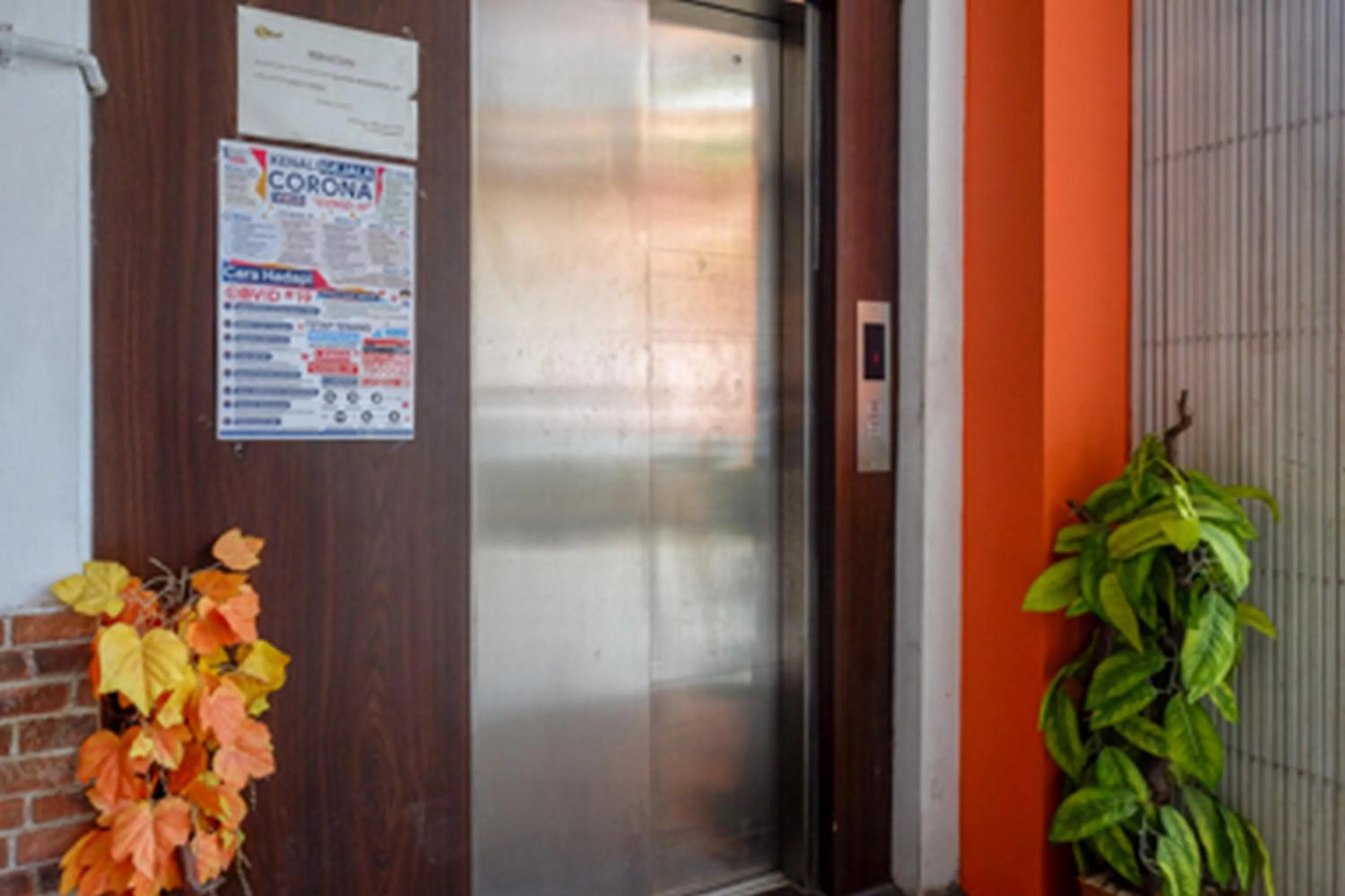 Property building in RedDoorz Plus near Ciputra Mall Simpang Lima 2