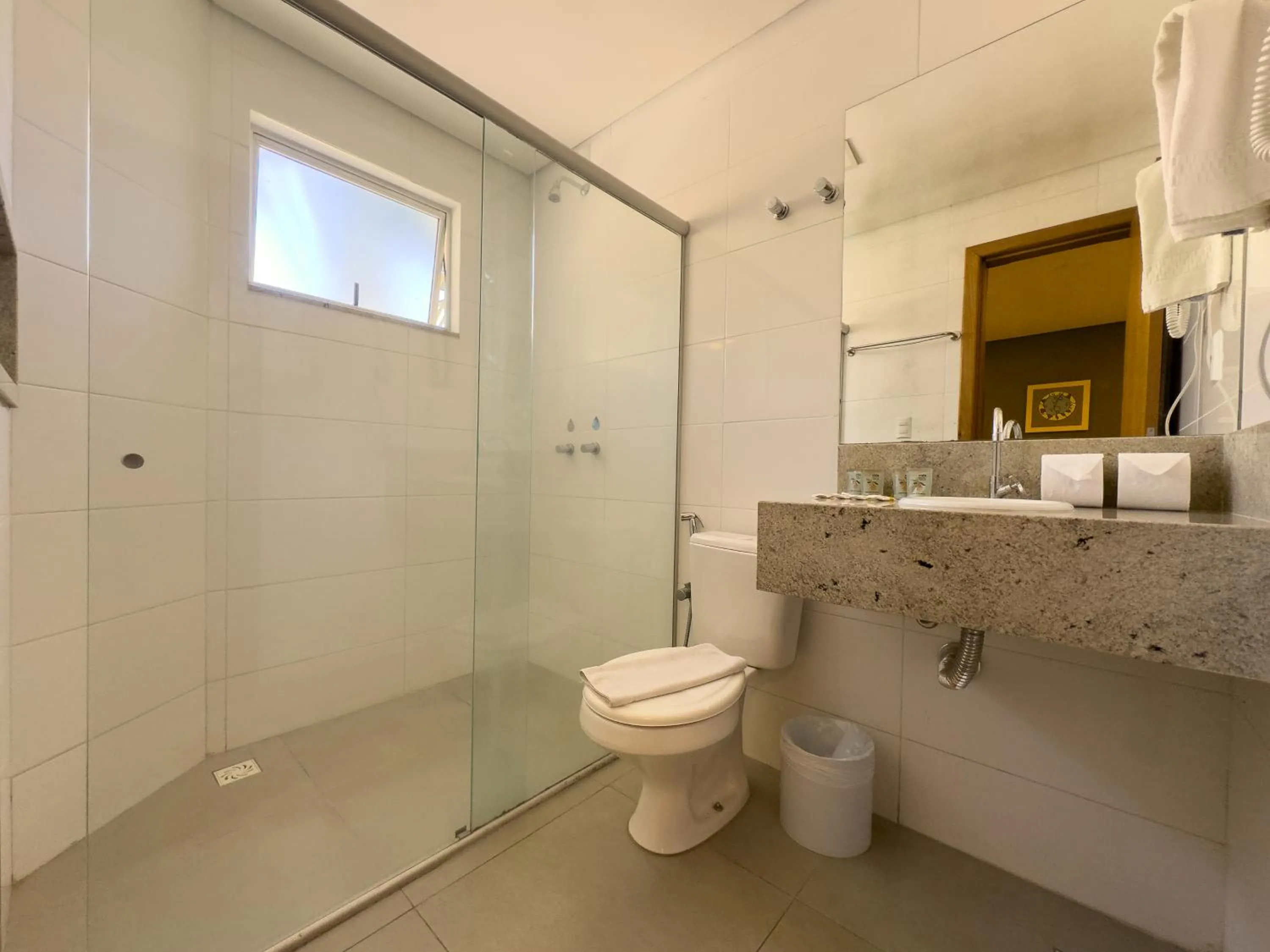 Bathroom in Hotel Morada do Sol