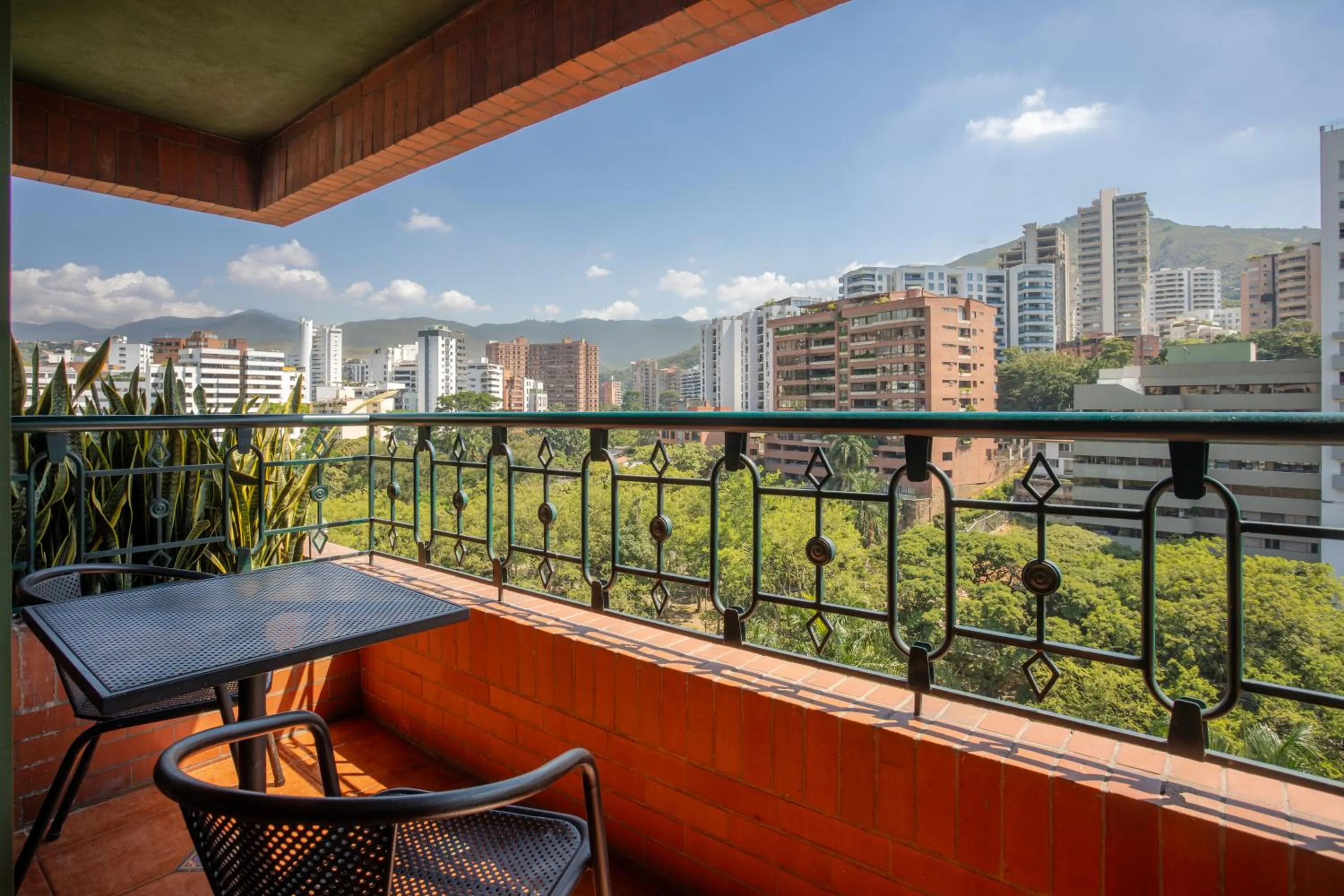 Day in Hotel Obelisco