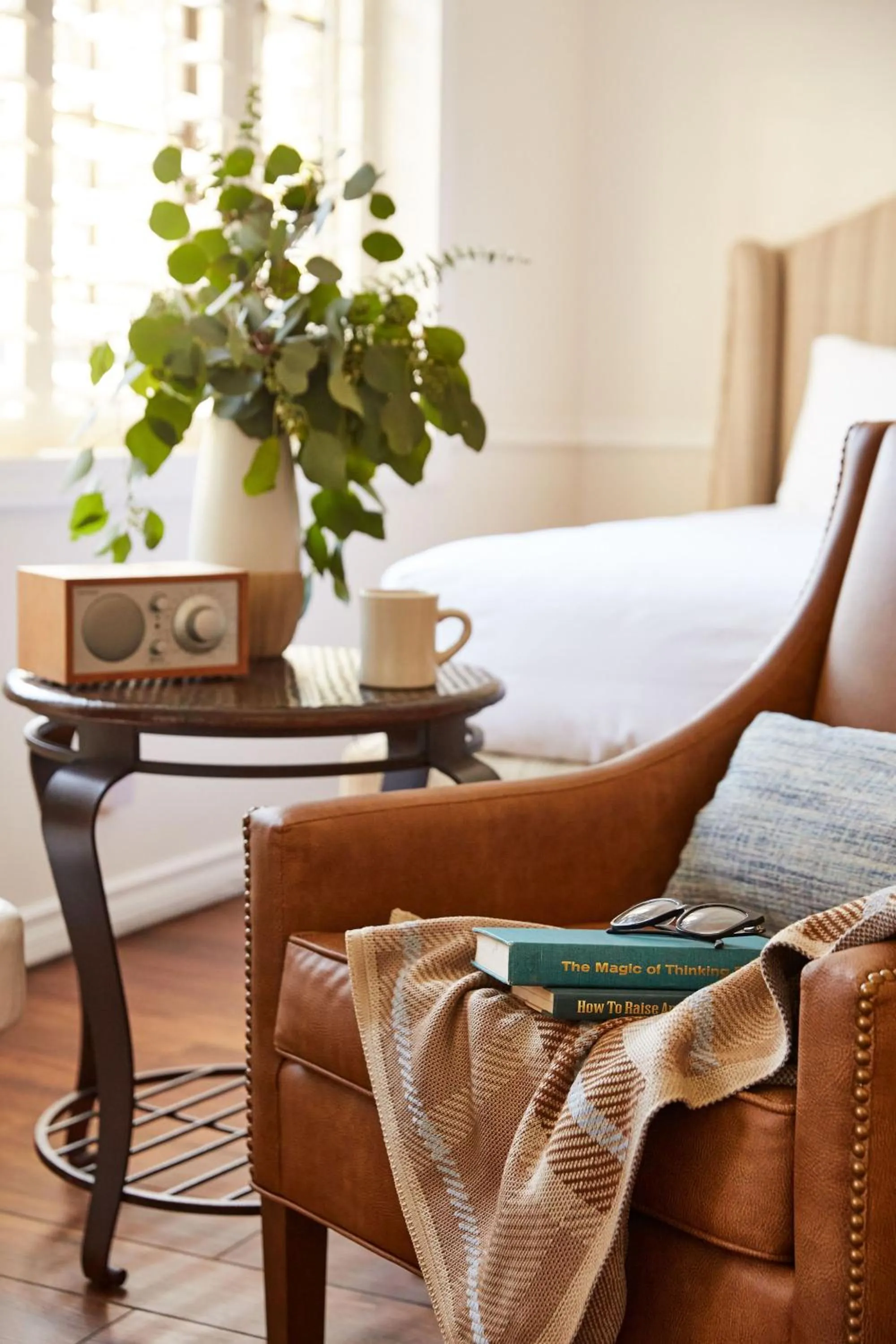 Seating area in Coachman's Inn, A Four Sisters Inn