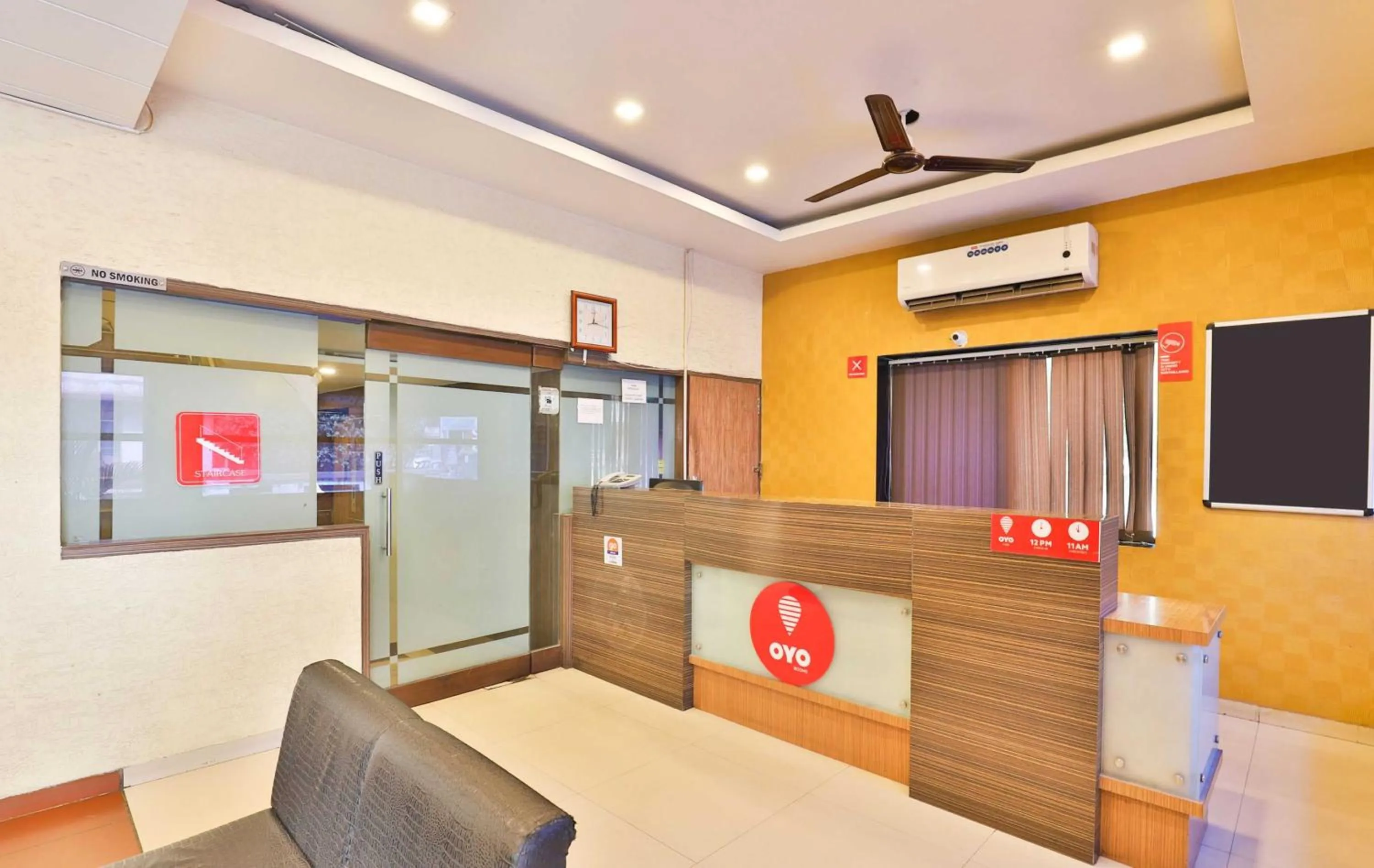 Bedroom in Hotel O Sunrise