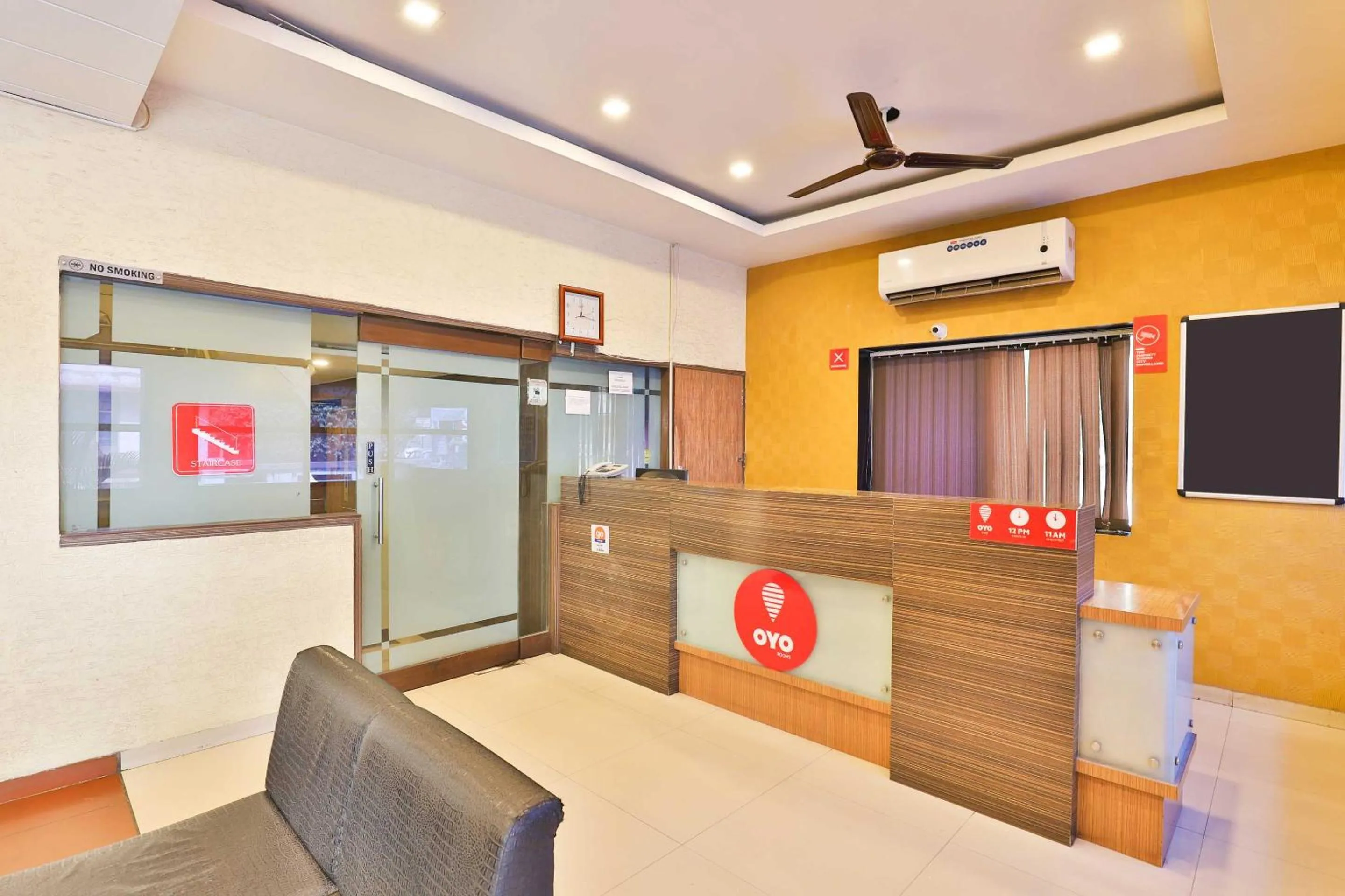 Bedroom in Hotel O Sunrise