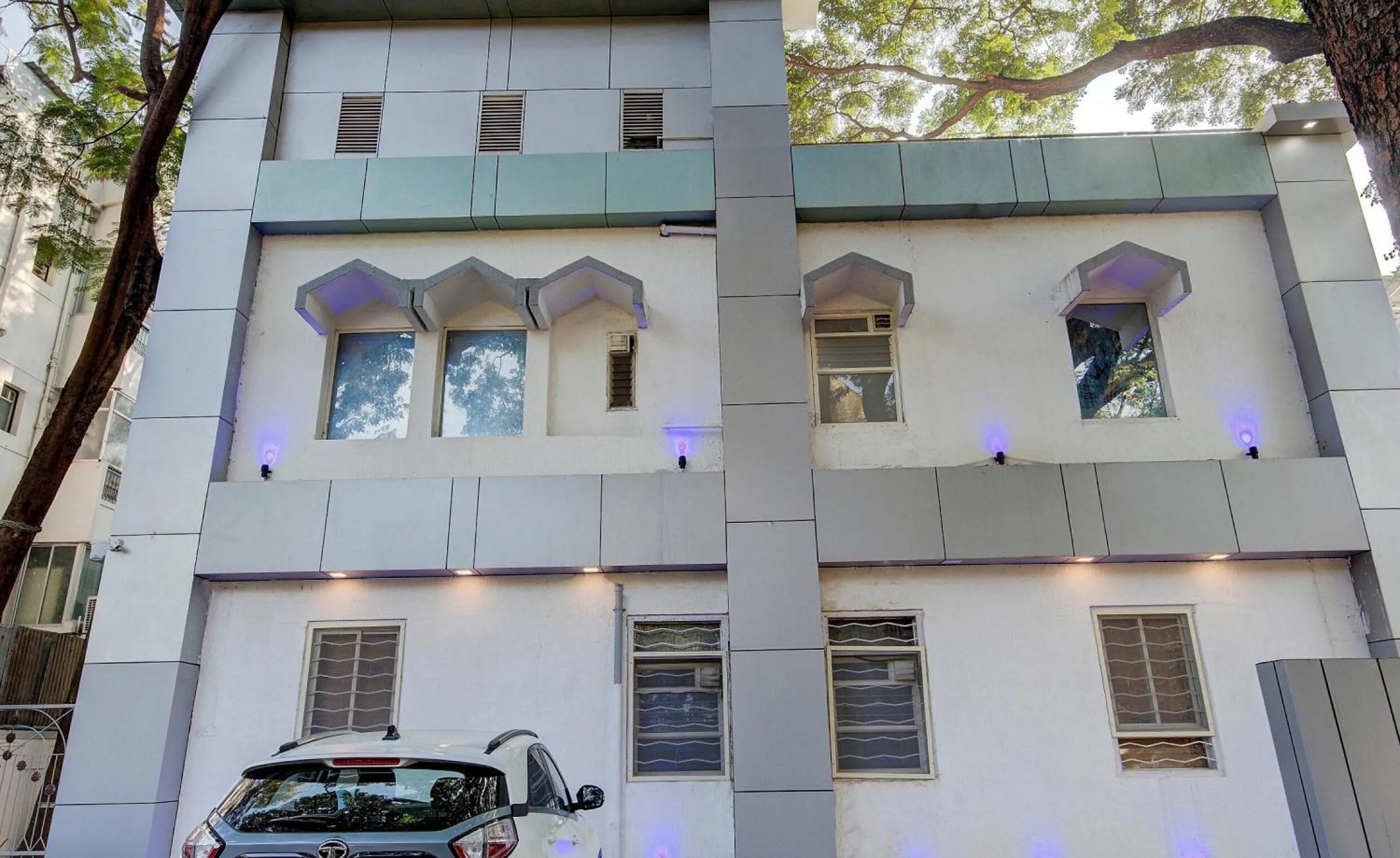 Facade/entrance in Collection O Sunshine Near Inox