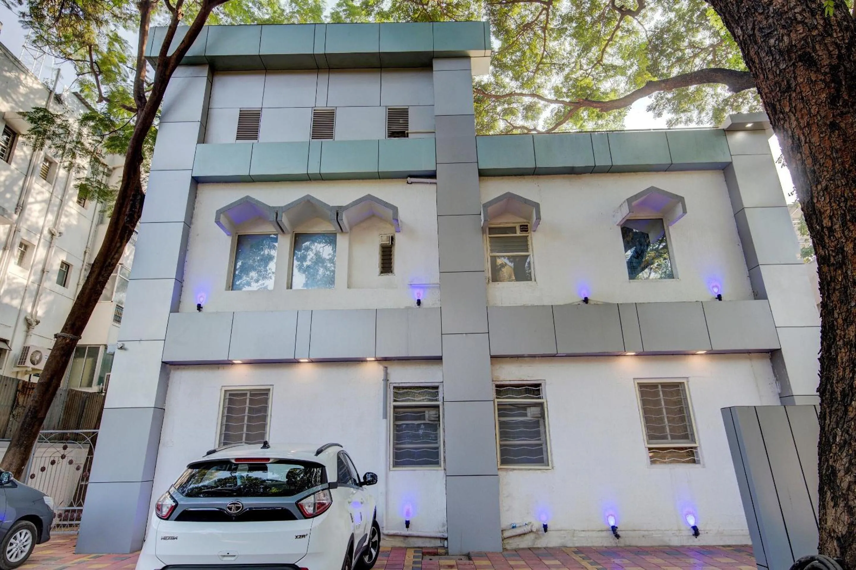 Facade/entrance in Collection O Sunshine Near Inox