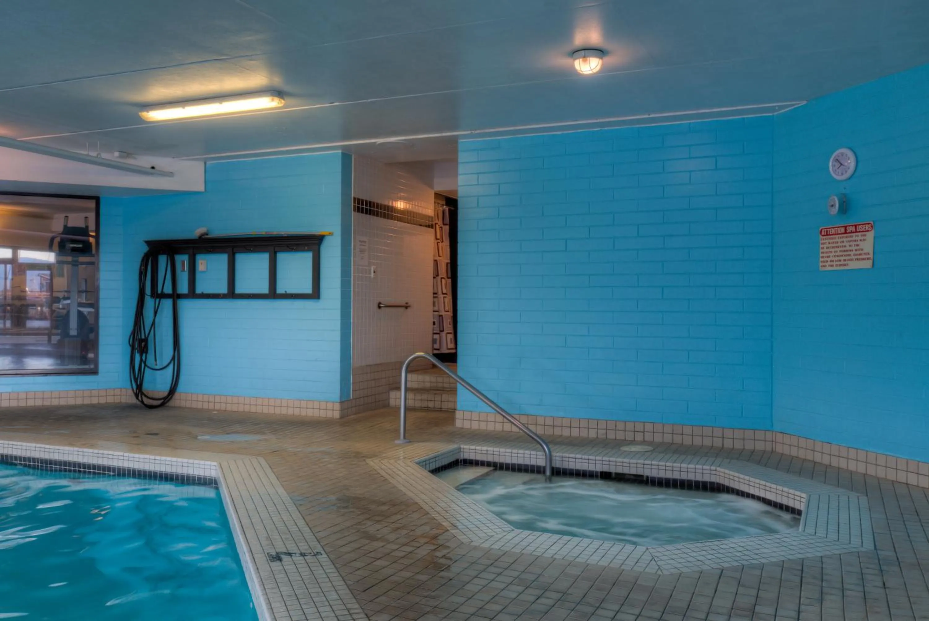 Hot Tub in Oceanfront Suites at Cowichan Bay