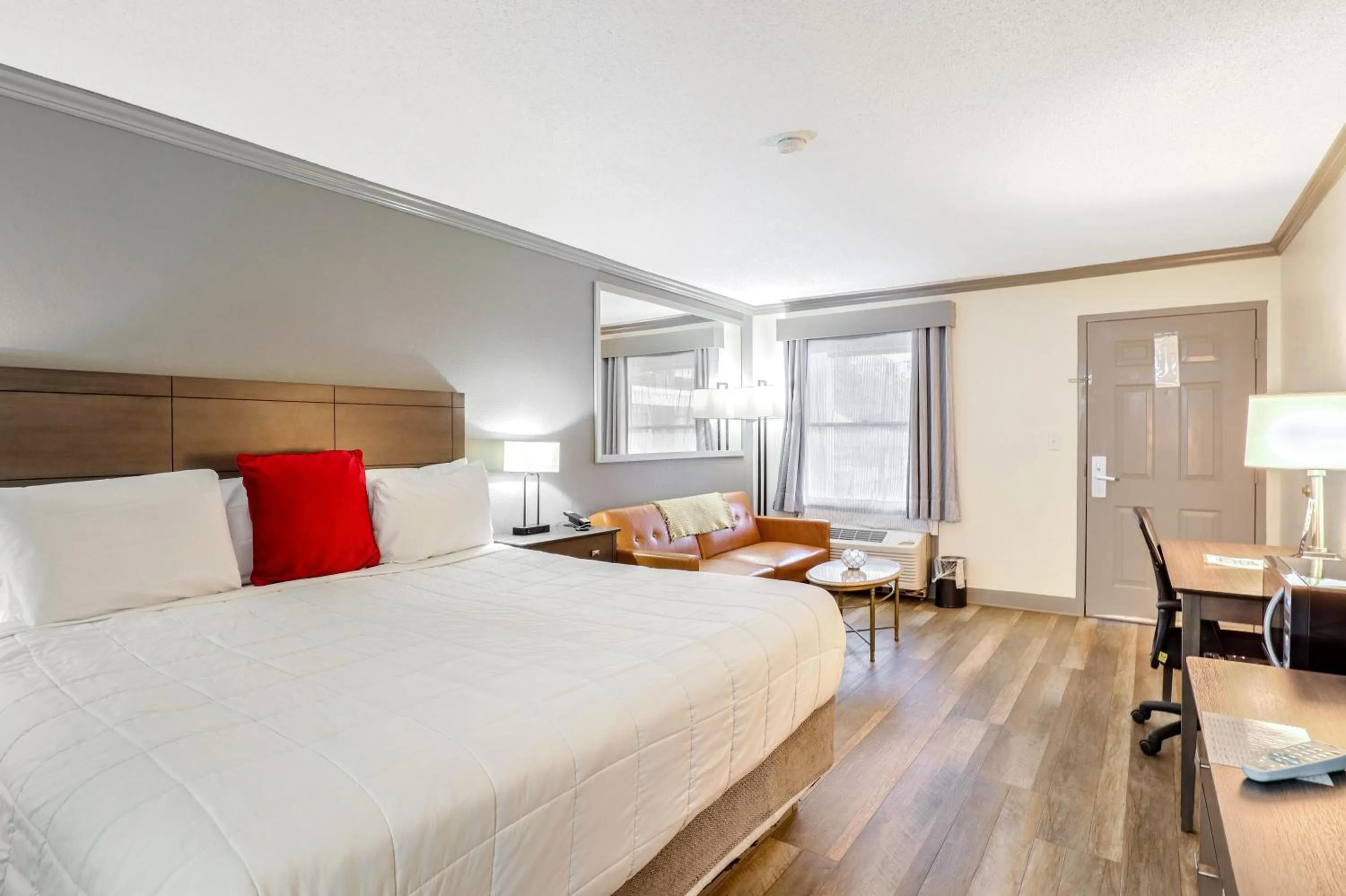 Bed in The Guest Lodge Gainesville