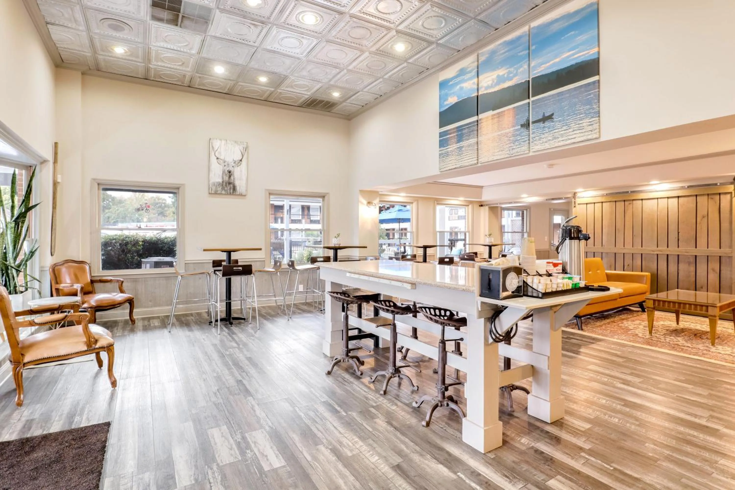 Breakfast in The Guest Lodge Gainesville