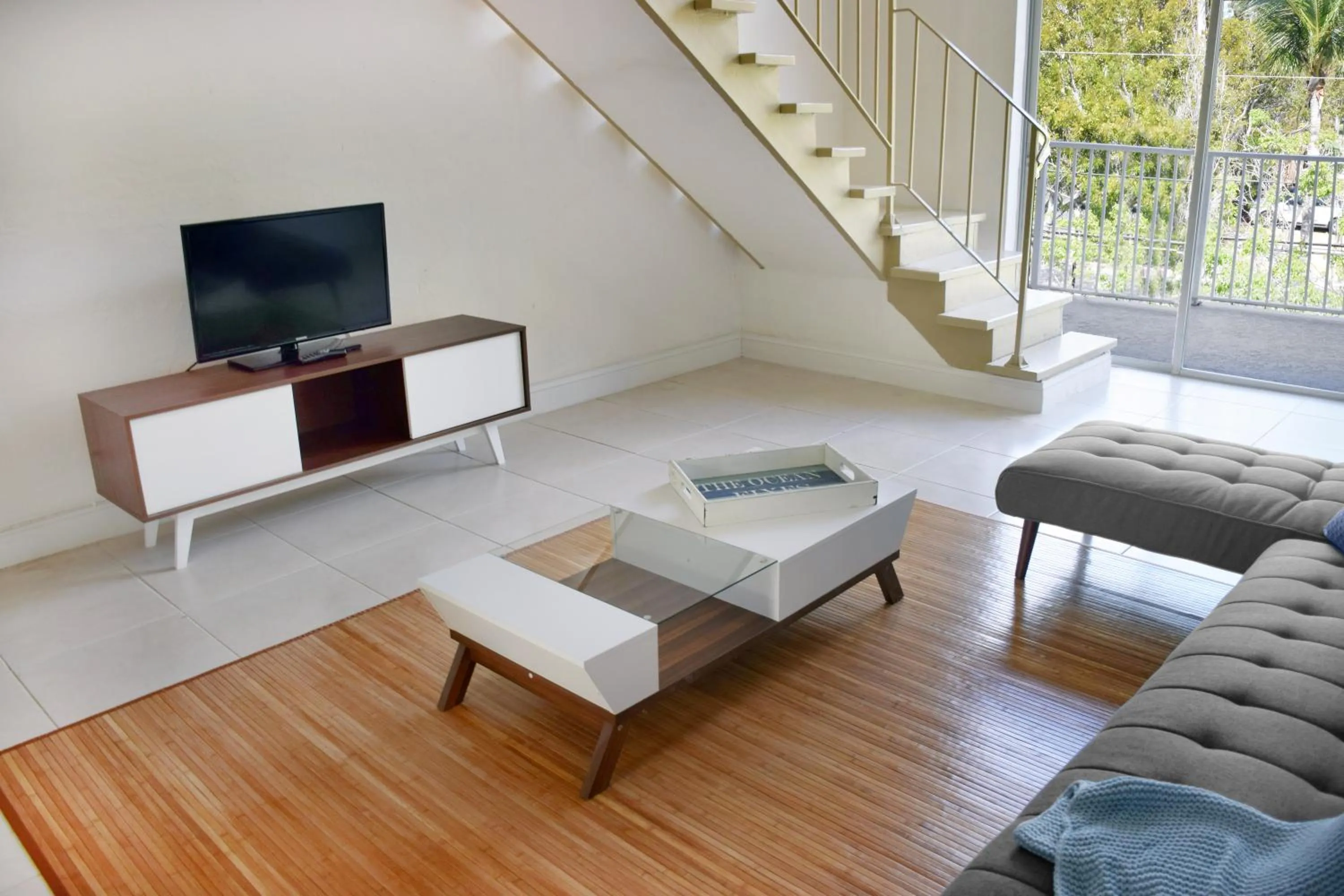 Living room in Coral Reef at Key Biscayne
