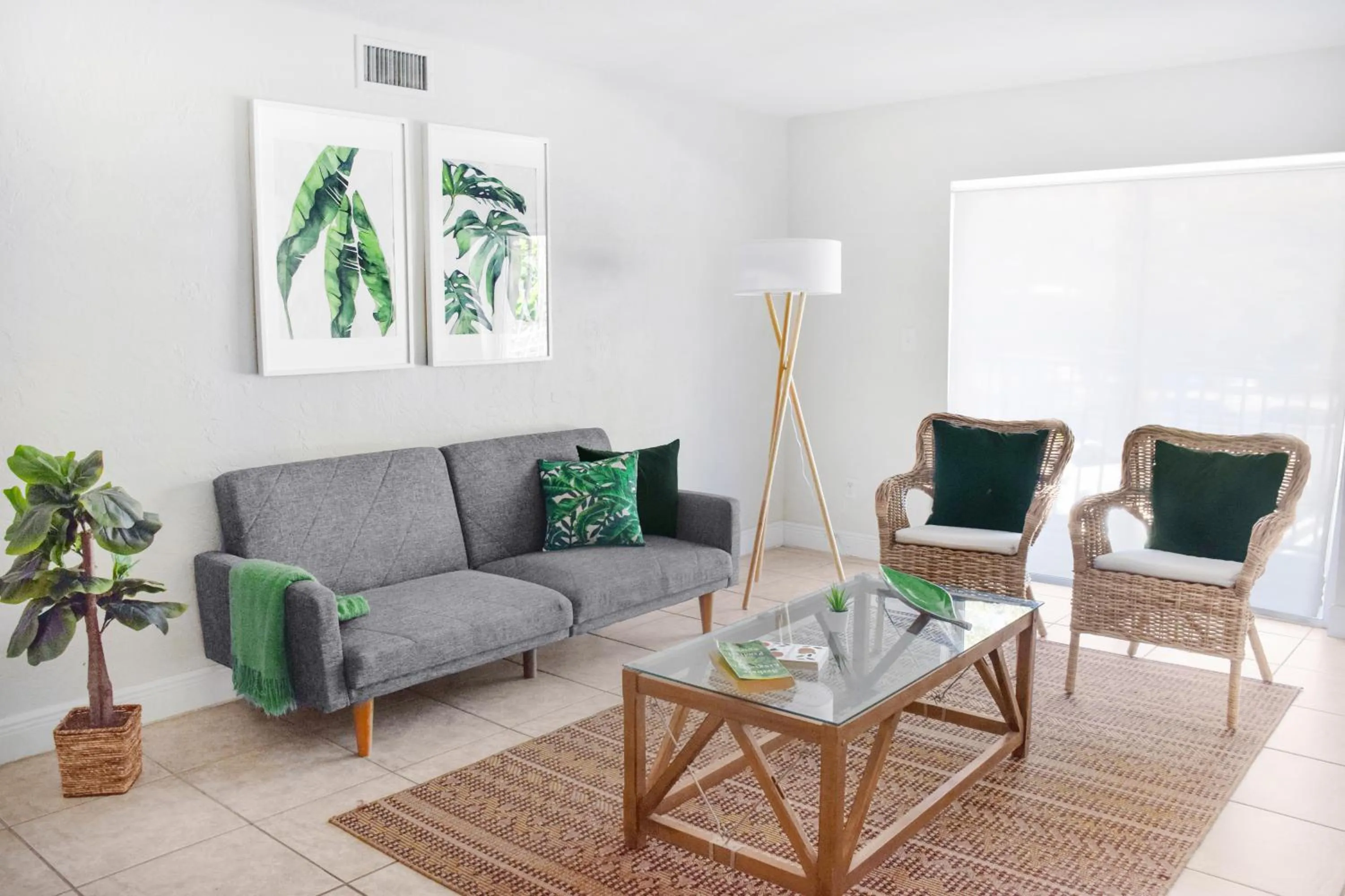 Living room in Coral Reef at Key Biscayne