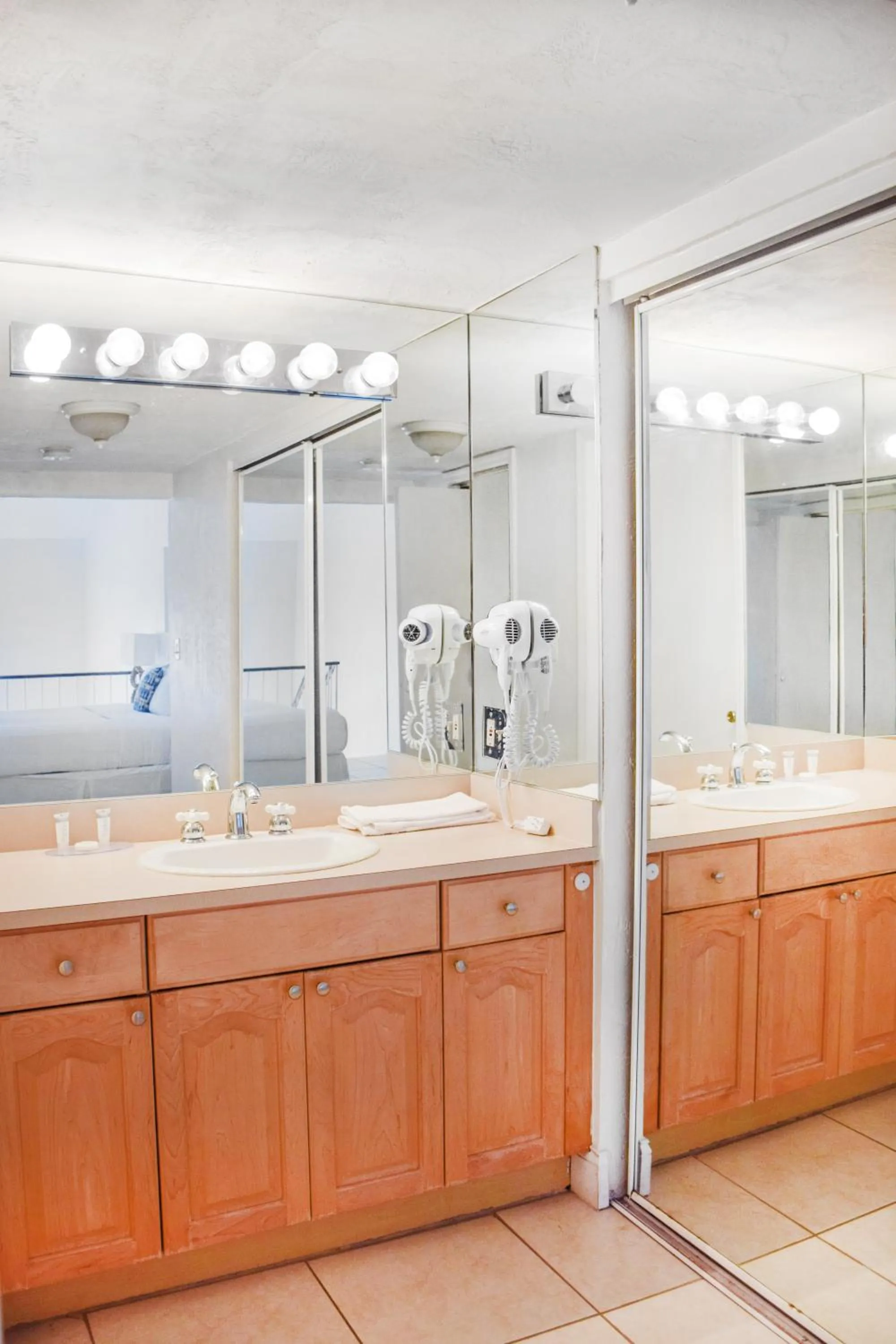Bathroom in Coral Reef at Key Biscayne