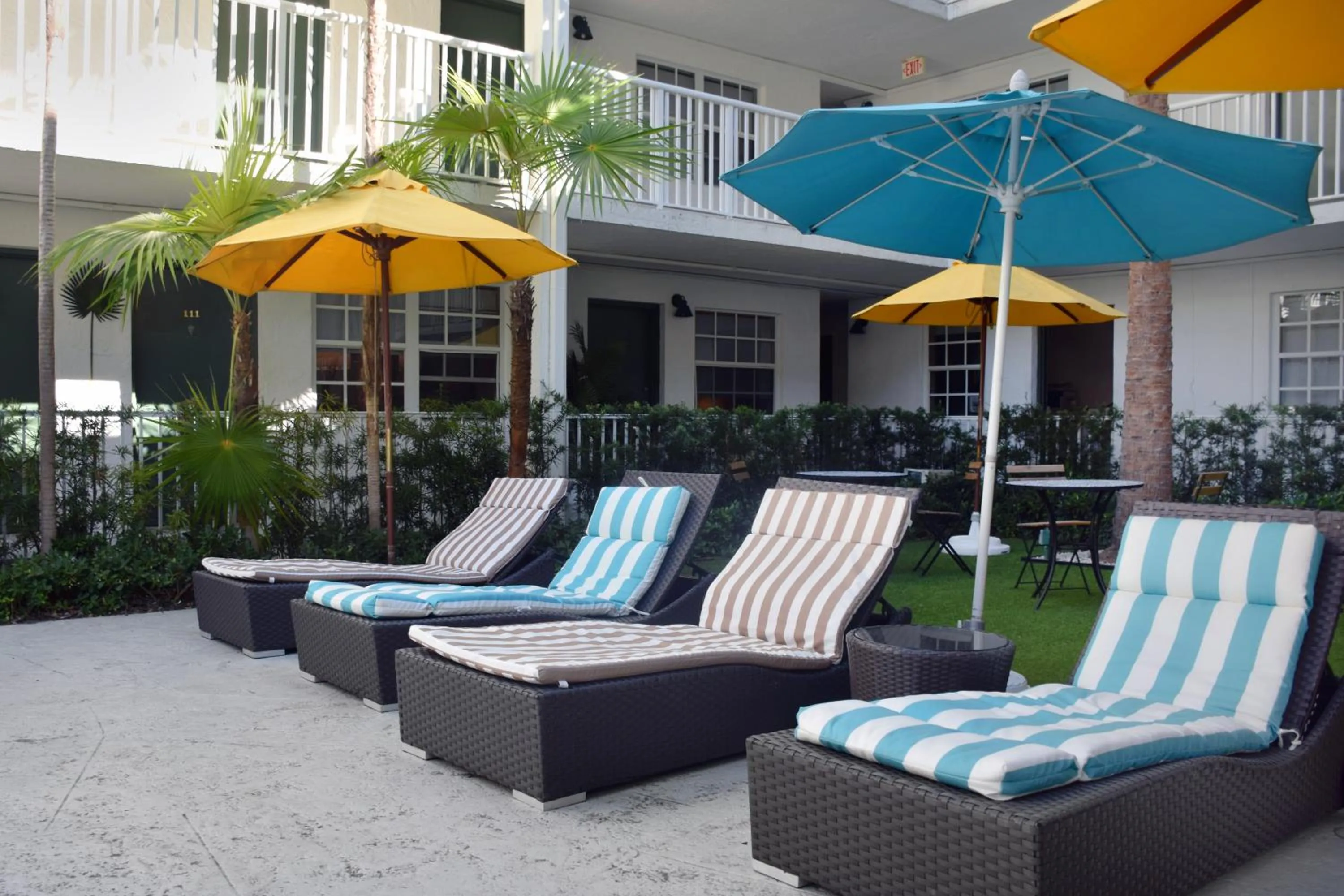 Patio in Coral Reef at Key Biscayne