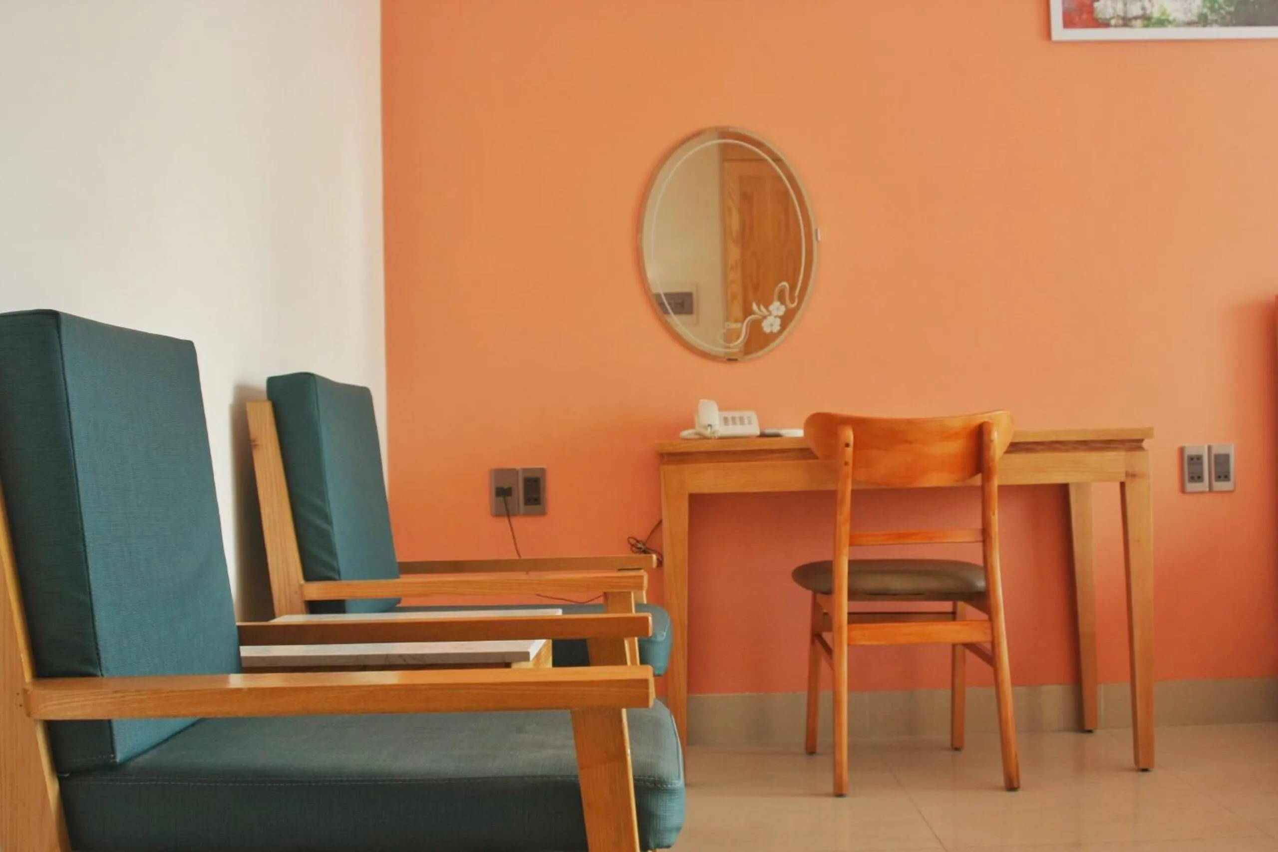 Coffee/tea facilities in Marigold Hotel & Apartment