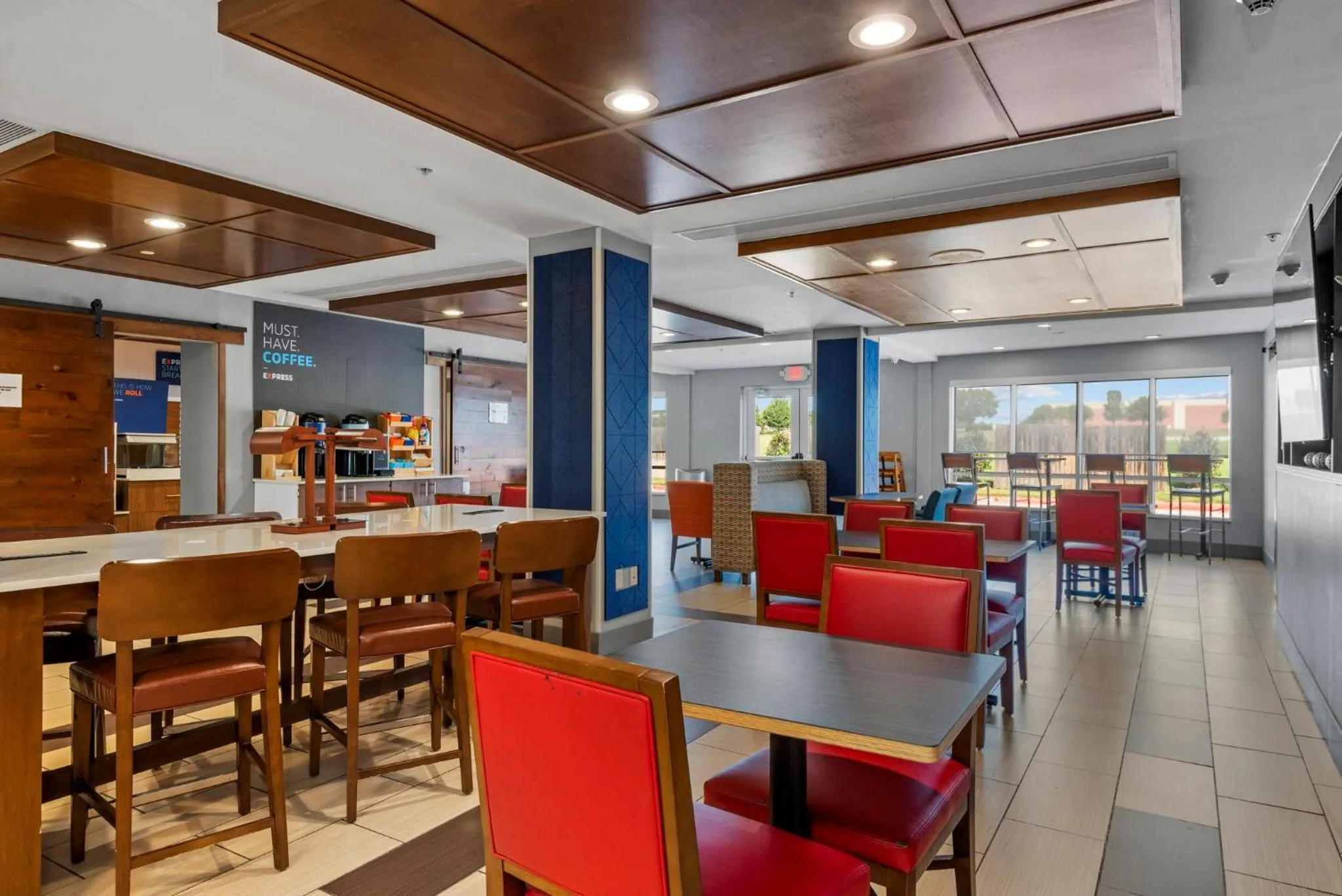 Breakfast in Holiday Inn Express Tulsa South Bixby by IHG