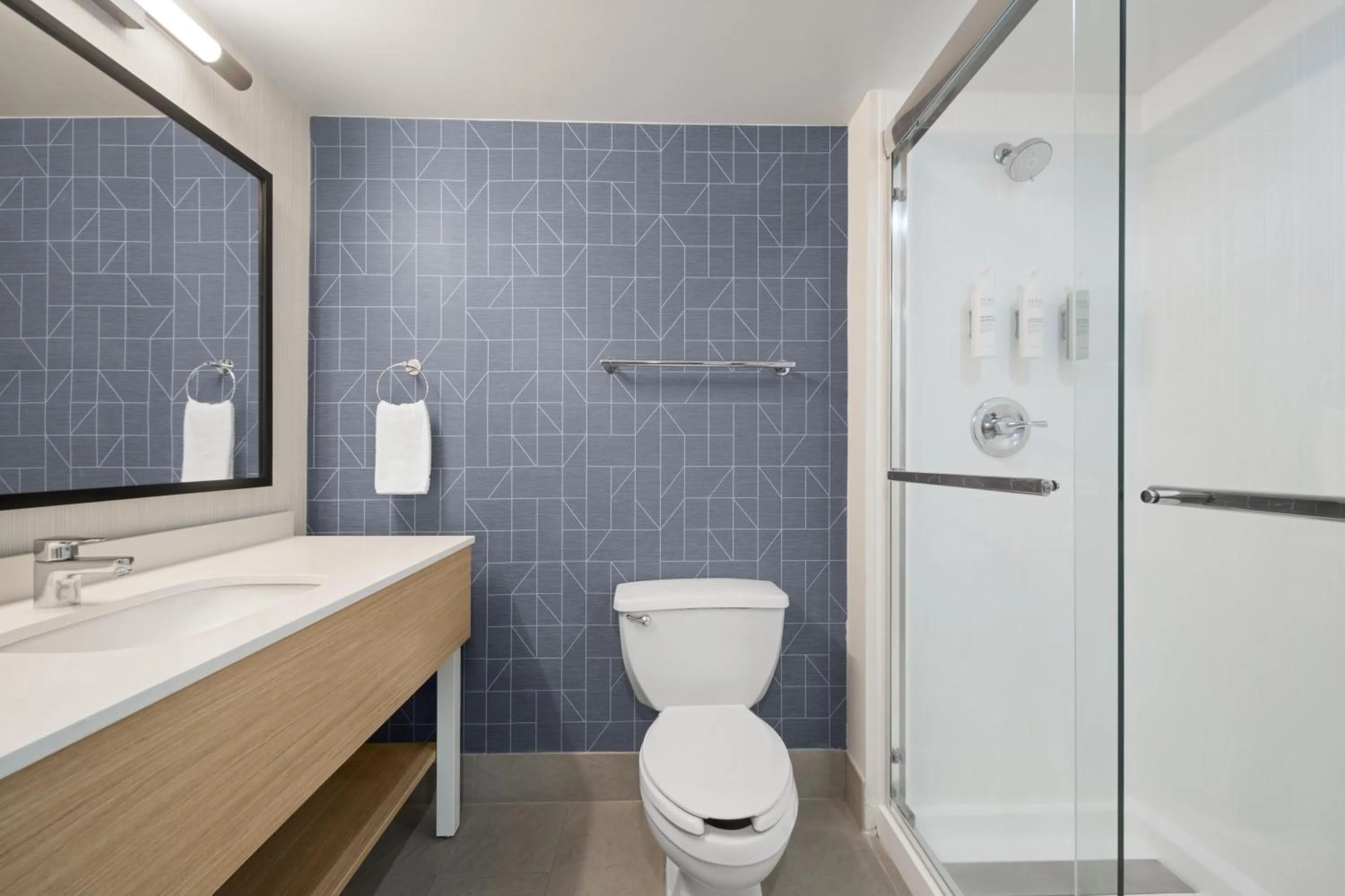 Bathroom in Spark By Hilton Florence North I-95, Sc