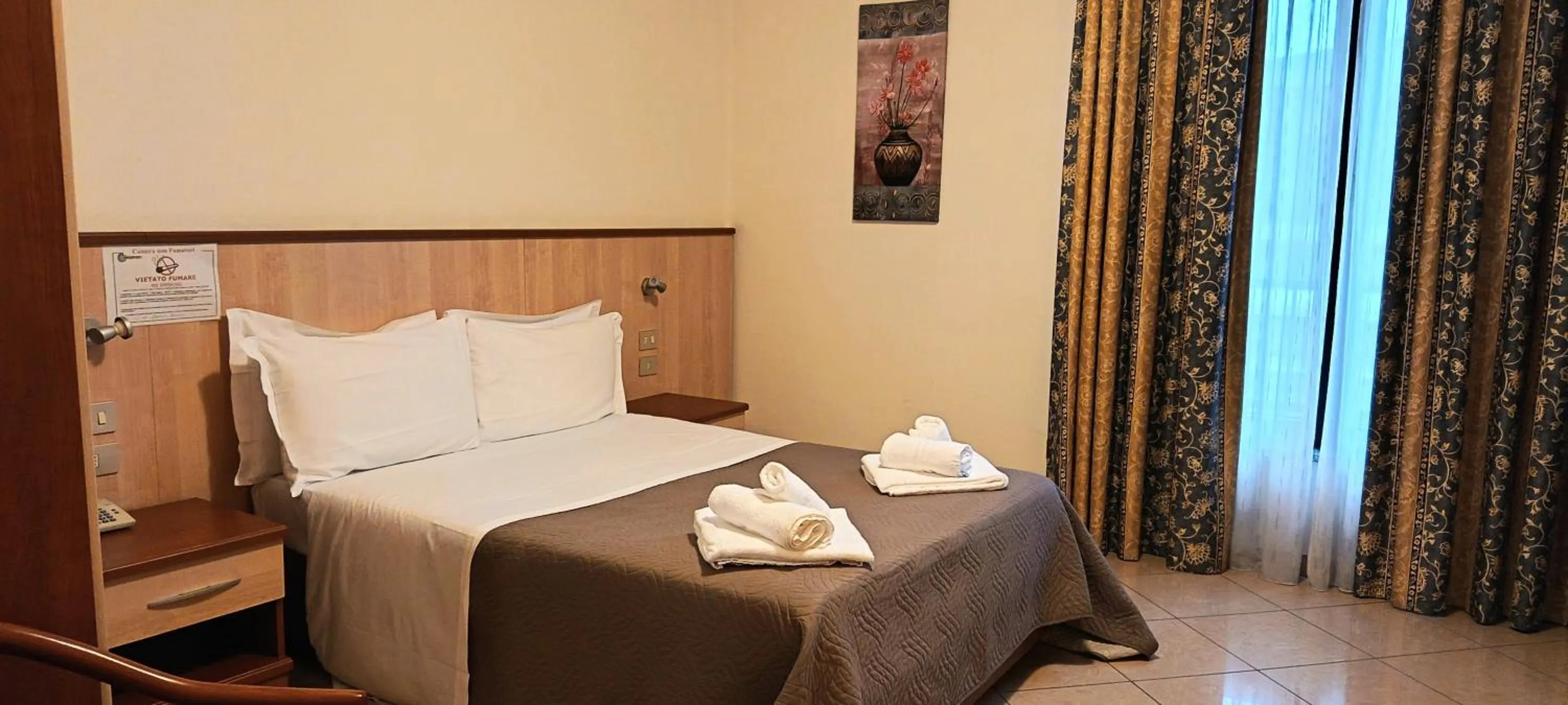 Bed in Hotel Nuovo Sole HNS