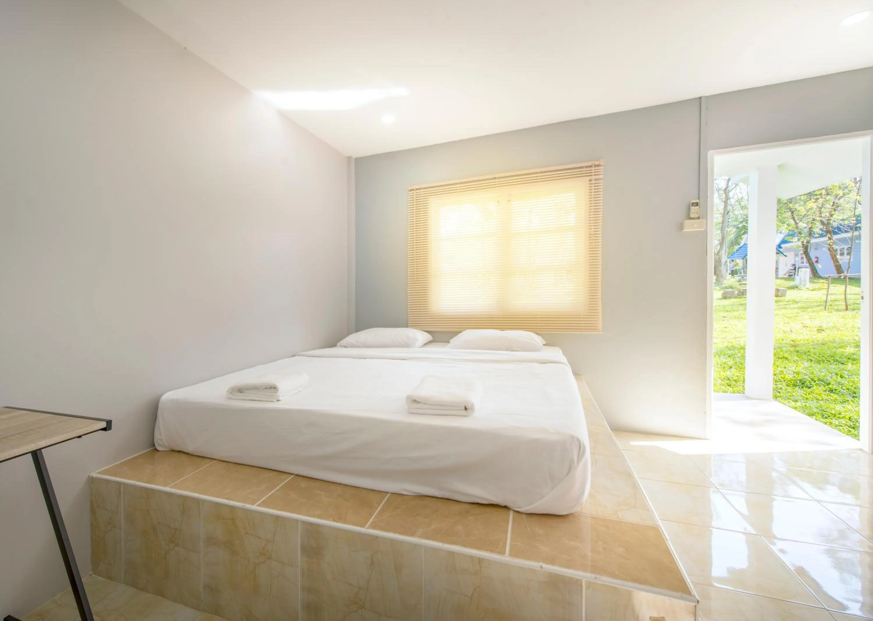 Bedroom, Bed in Ivy Cottage by Qiu