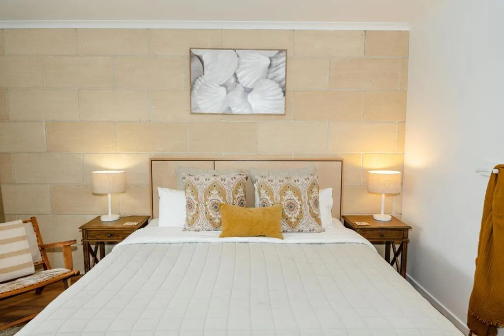 Bed in Portside Motel